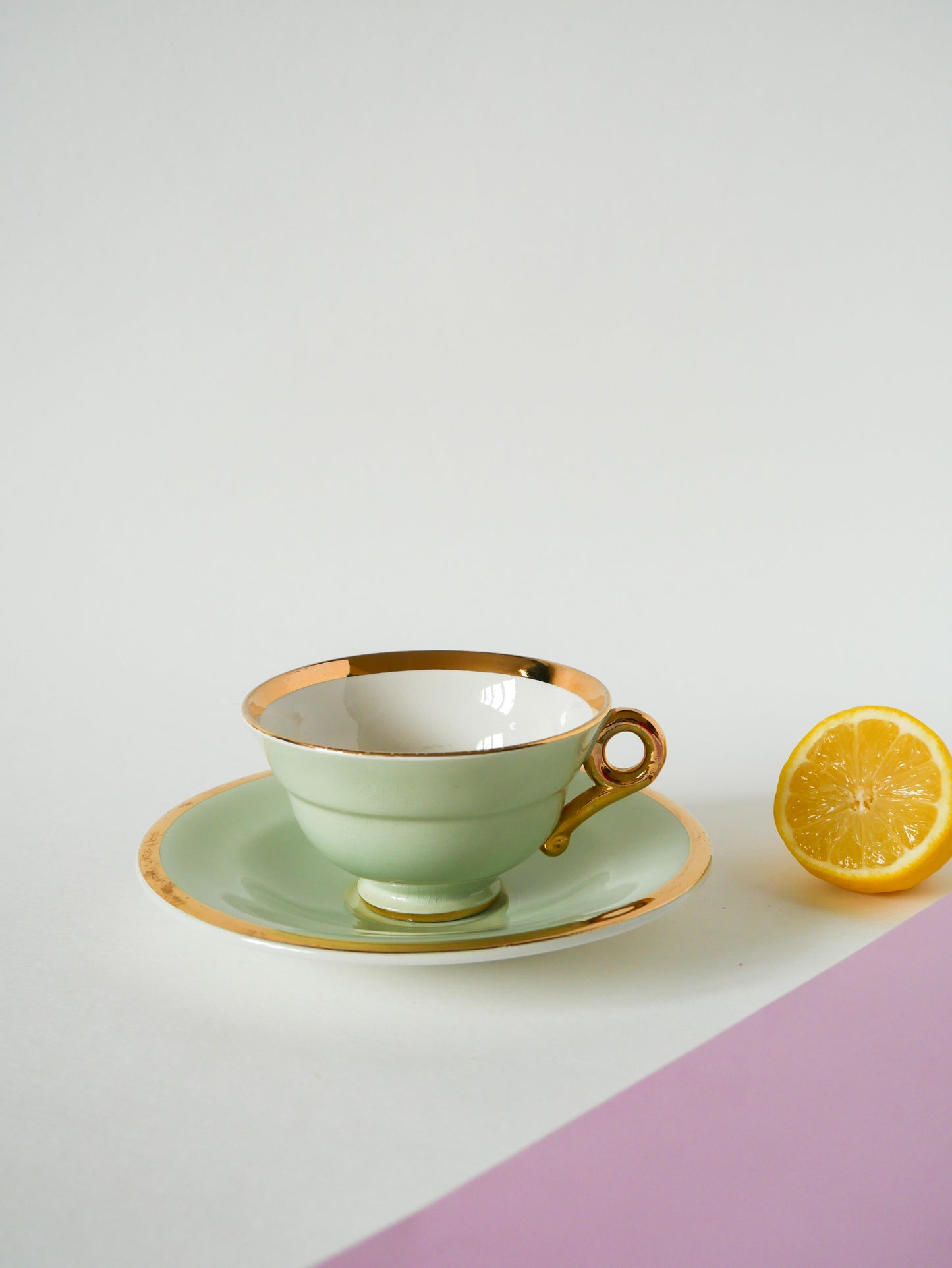 Déjeuner pastel Vert Menthe et doré, 1950