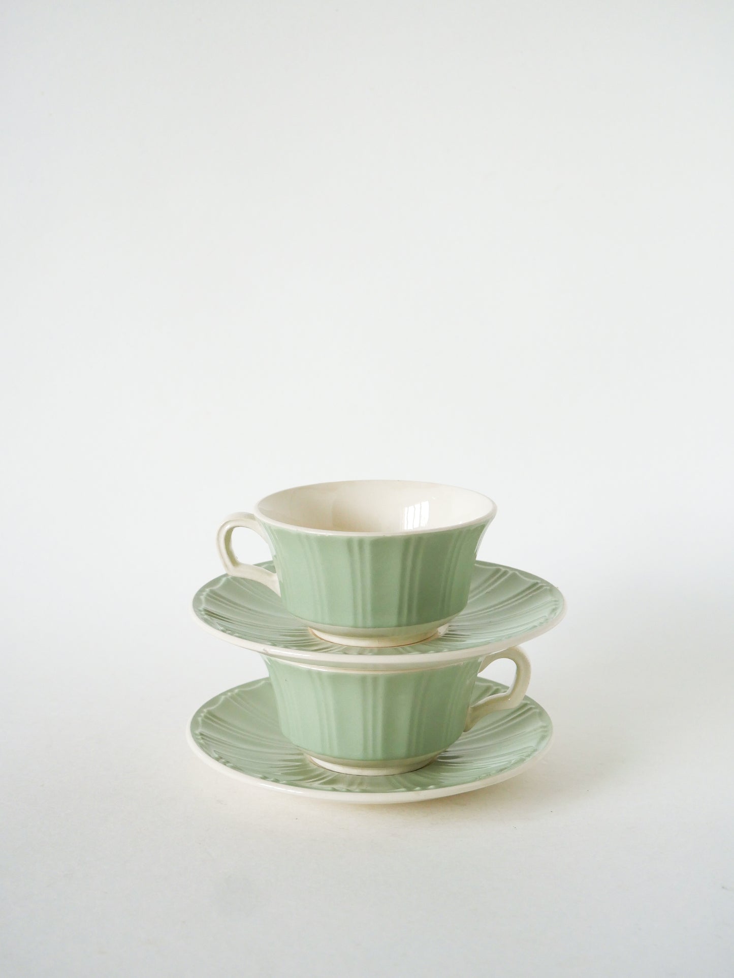 Paire de déjeuners en faïence plissée, Vert Menthe, 1940