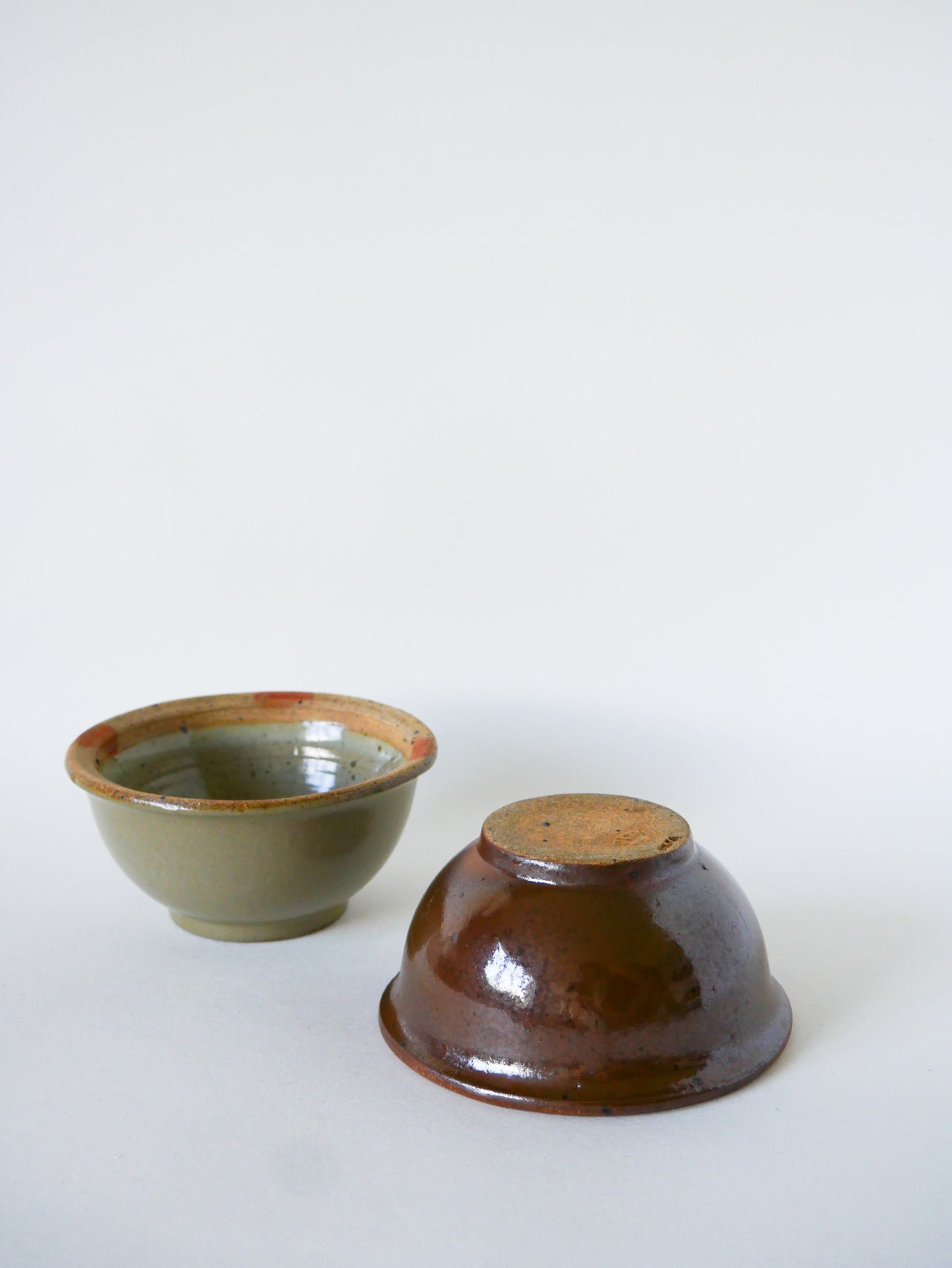 Paire de bols en grès vernissé, 1970