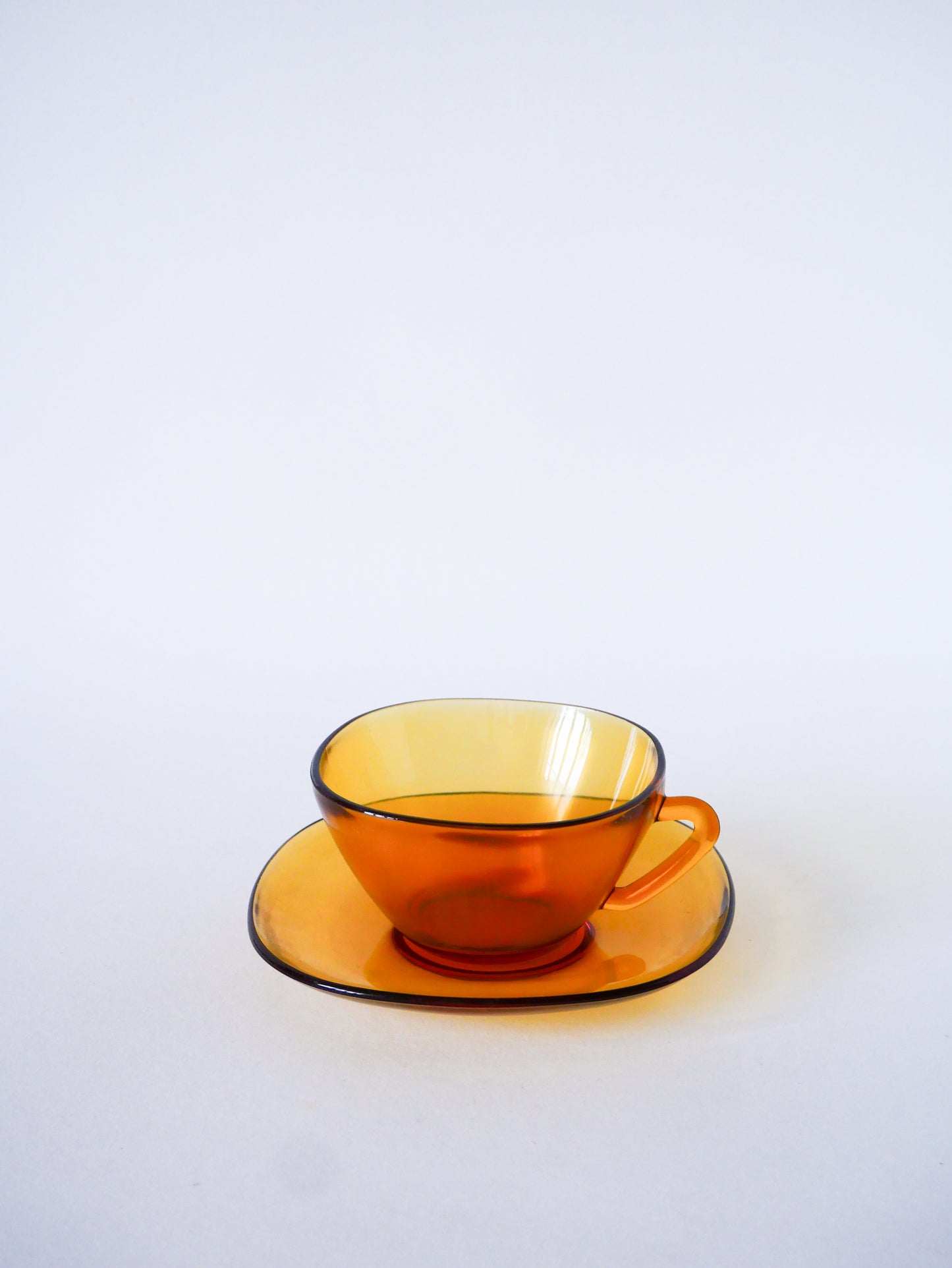 Paire de déjeuners en verre Ambré, 1970