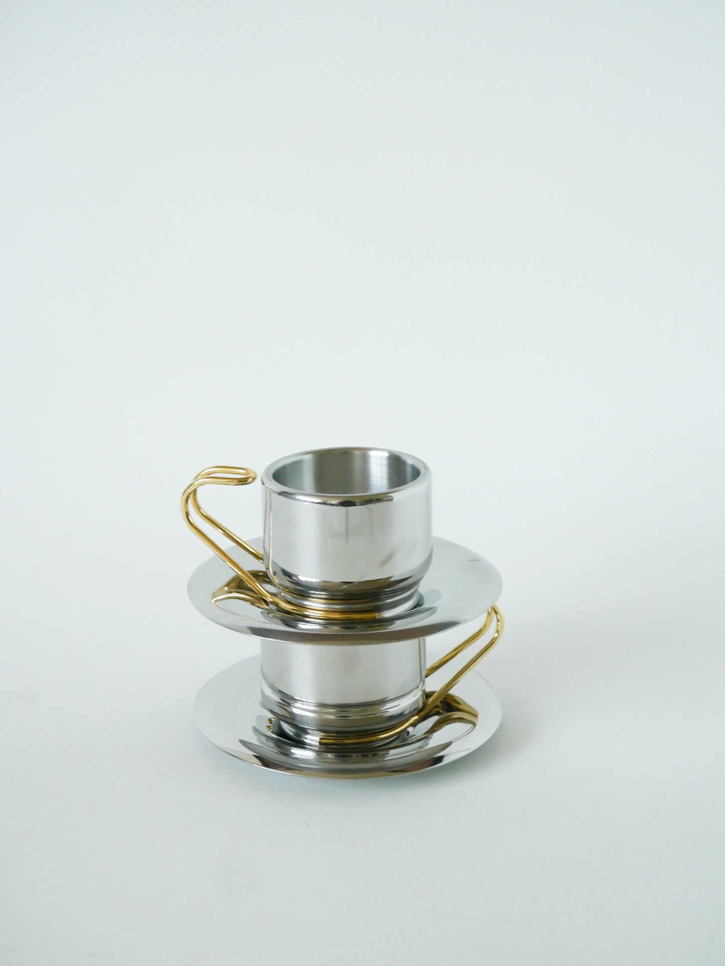 Paire de tasses à expresso en inox double parois Made in Italy, Chrome & Doré, Design, 1970