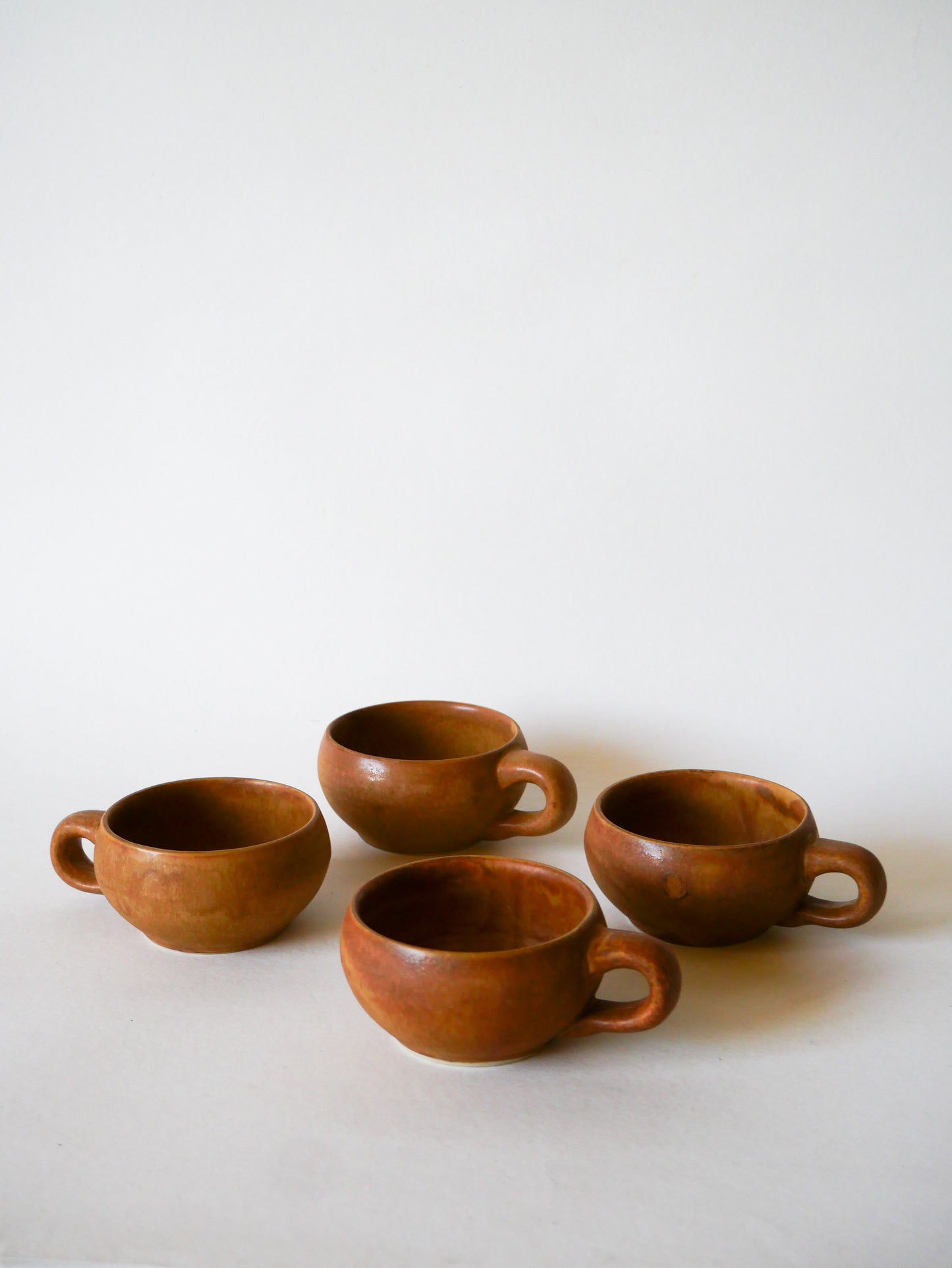 Lot de 4 tasses à café en grès, fabrication artisanale, 1970