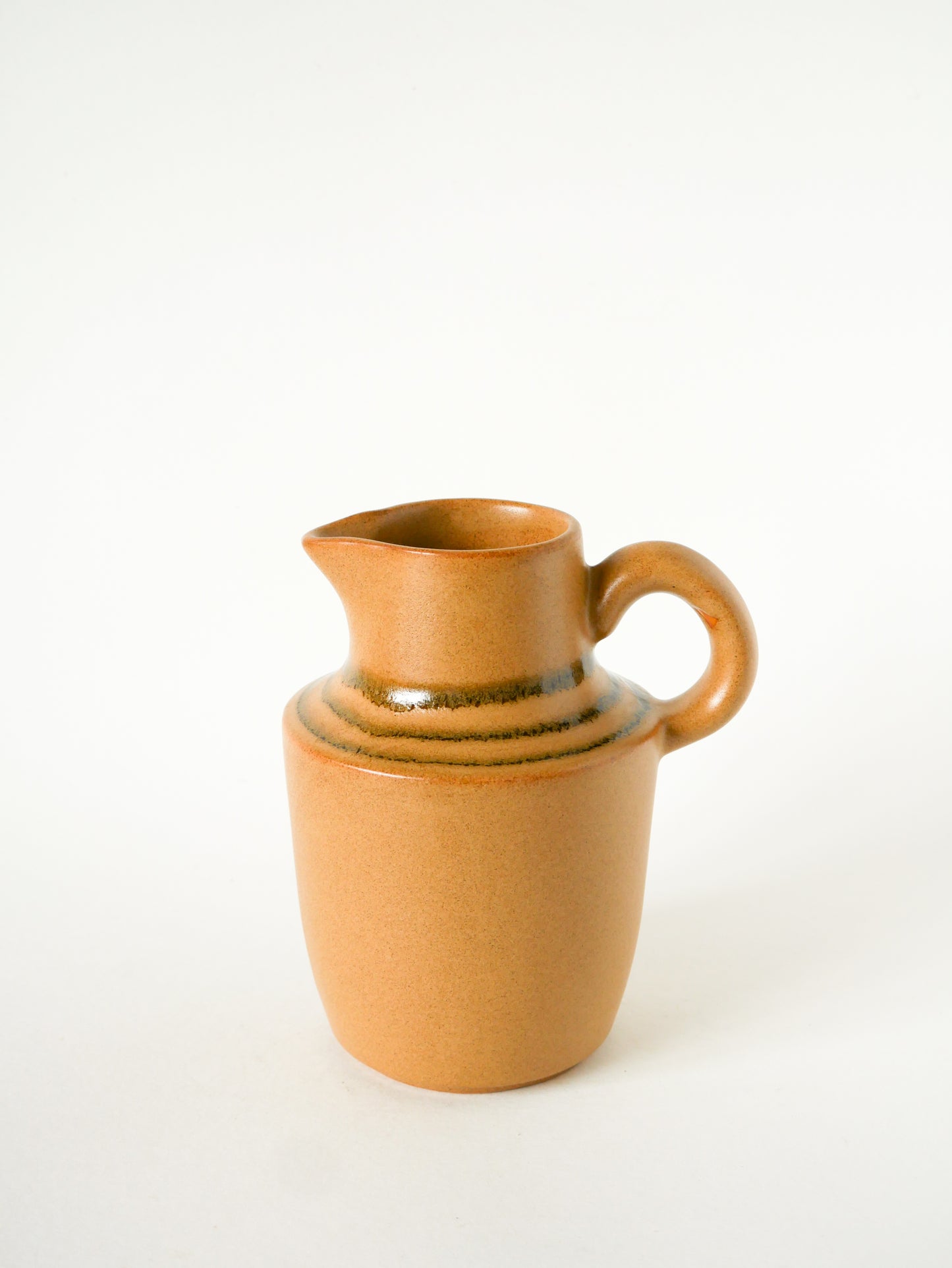 Pichet en grès Beige et Vert, Digoin Sarreguemines, 1970