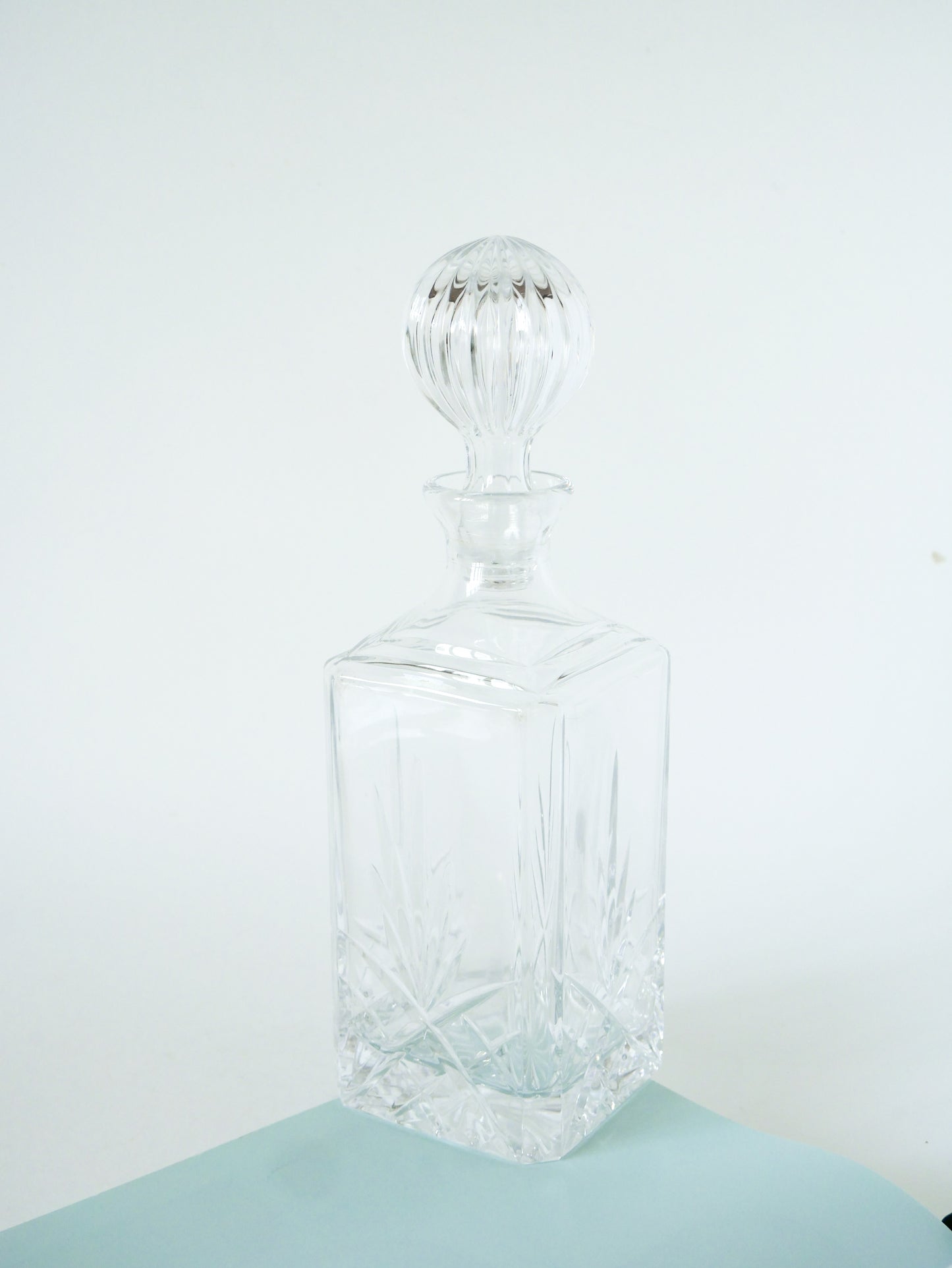 Carafe à whisky en cristal, bouchon rond, 1960