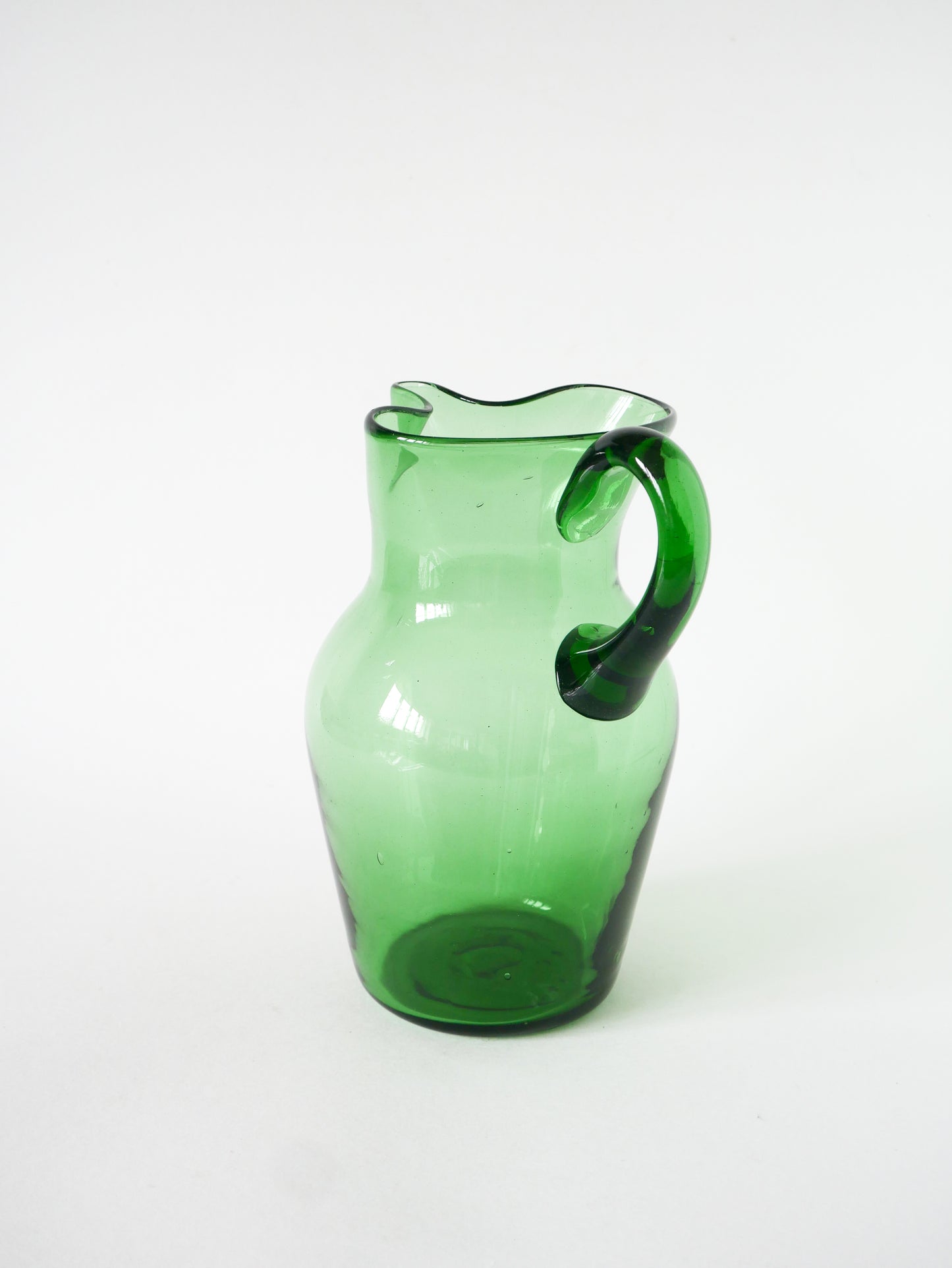 Grand pichet en verre soufflé, Vert, 1970