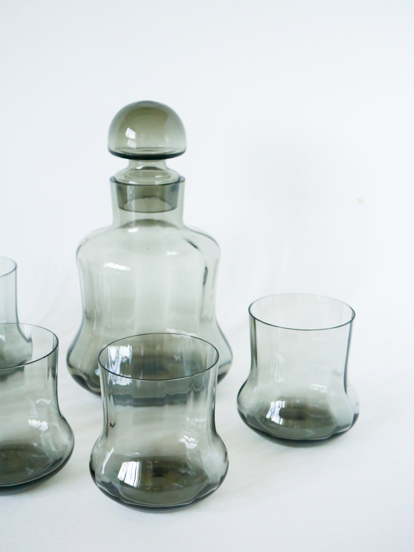 Ensemble composé d'une carafe et de 5 grands verres Long Drink, Design, 1960