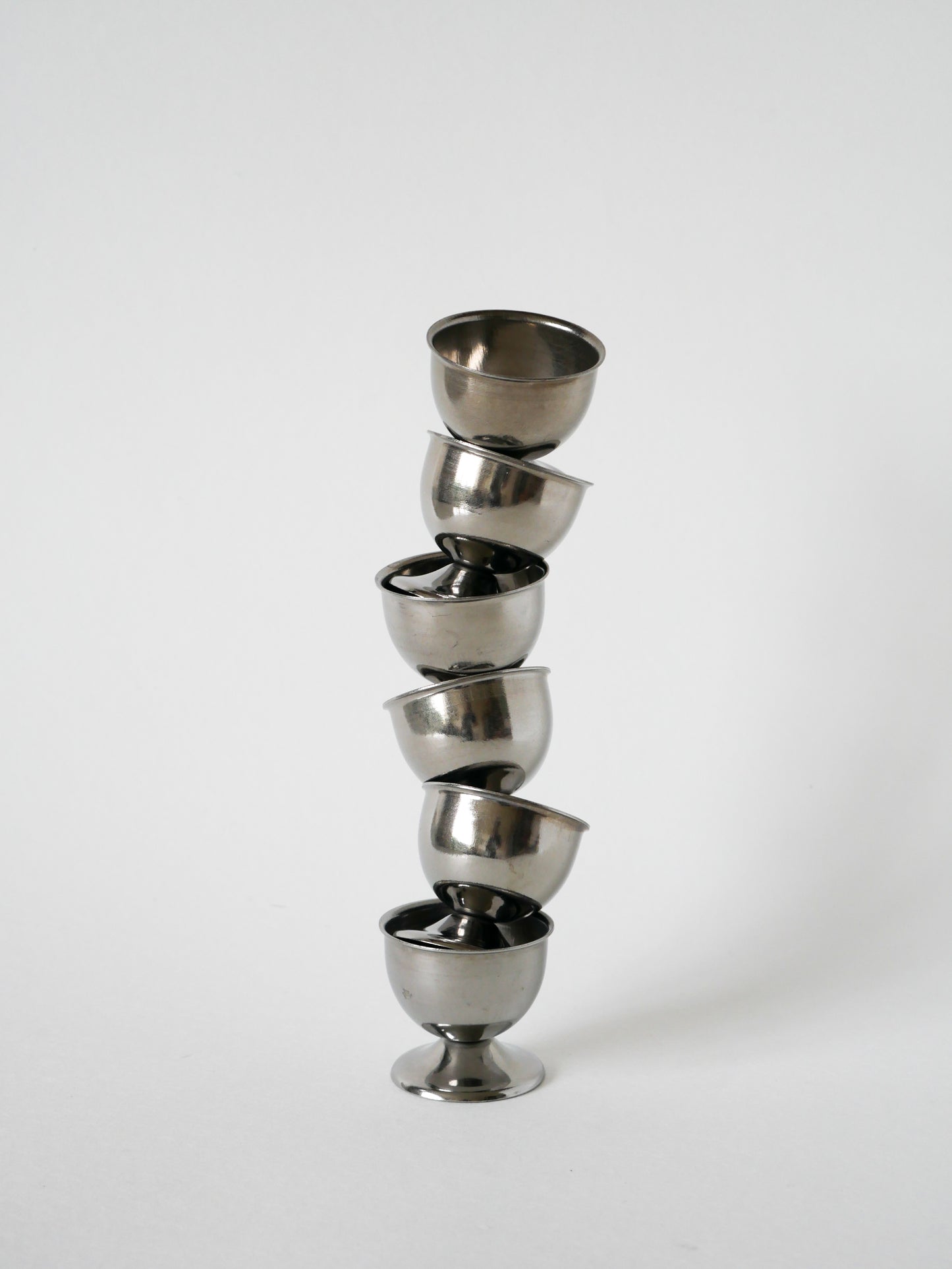 Lot de 6 coquetiers en inox, Design, 1970