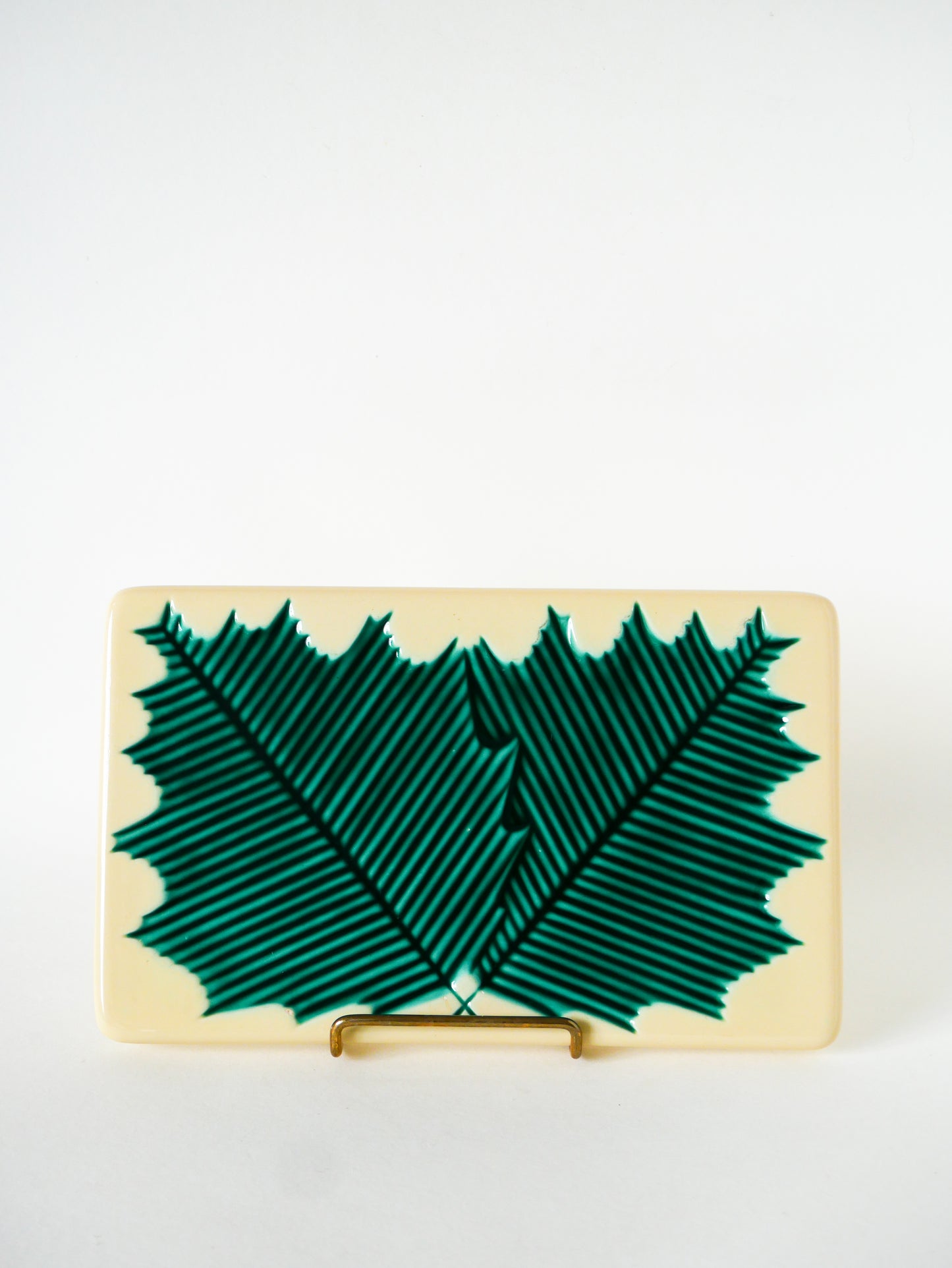 Dessous de plat en céramique modèle Feuille, Gien, 1960