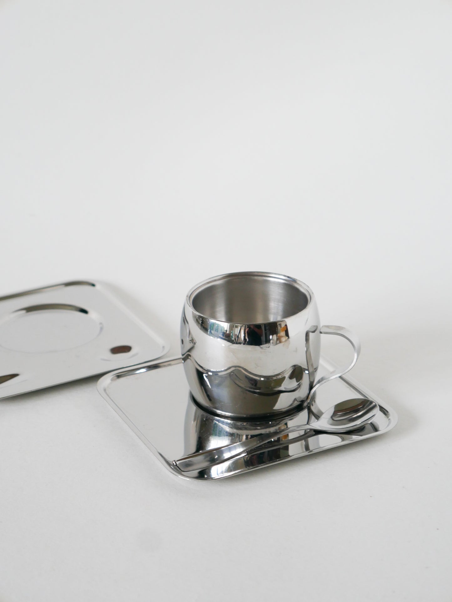 Paire de tasses à café en inox, Made in Brazil, Design, 1980