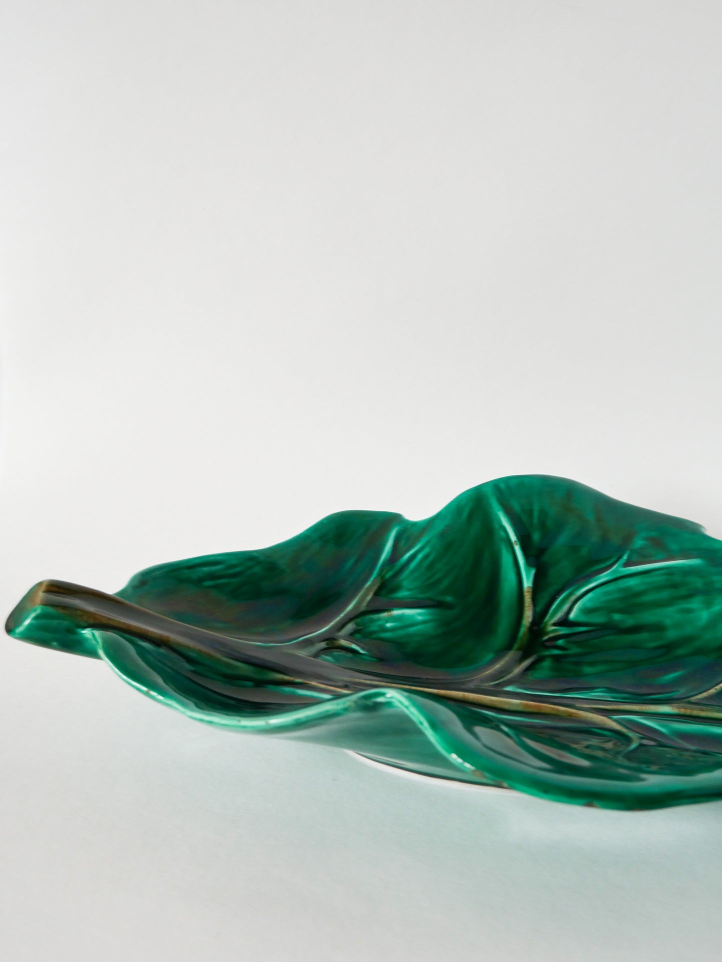 Géante coupe en barbotine / céramique modèle Feuille, Design, 1970