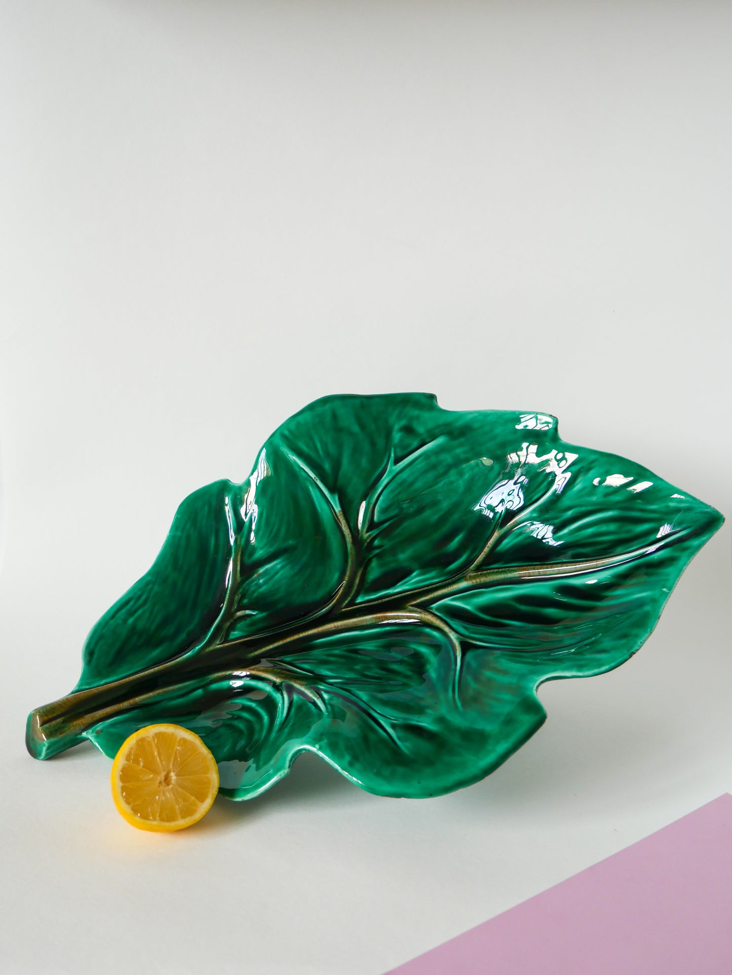 Géante coupe en barbotine / céramique modèle Feuille, Design, 1970
