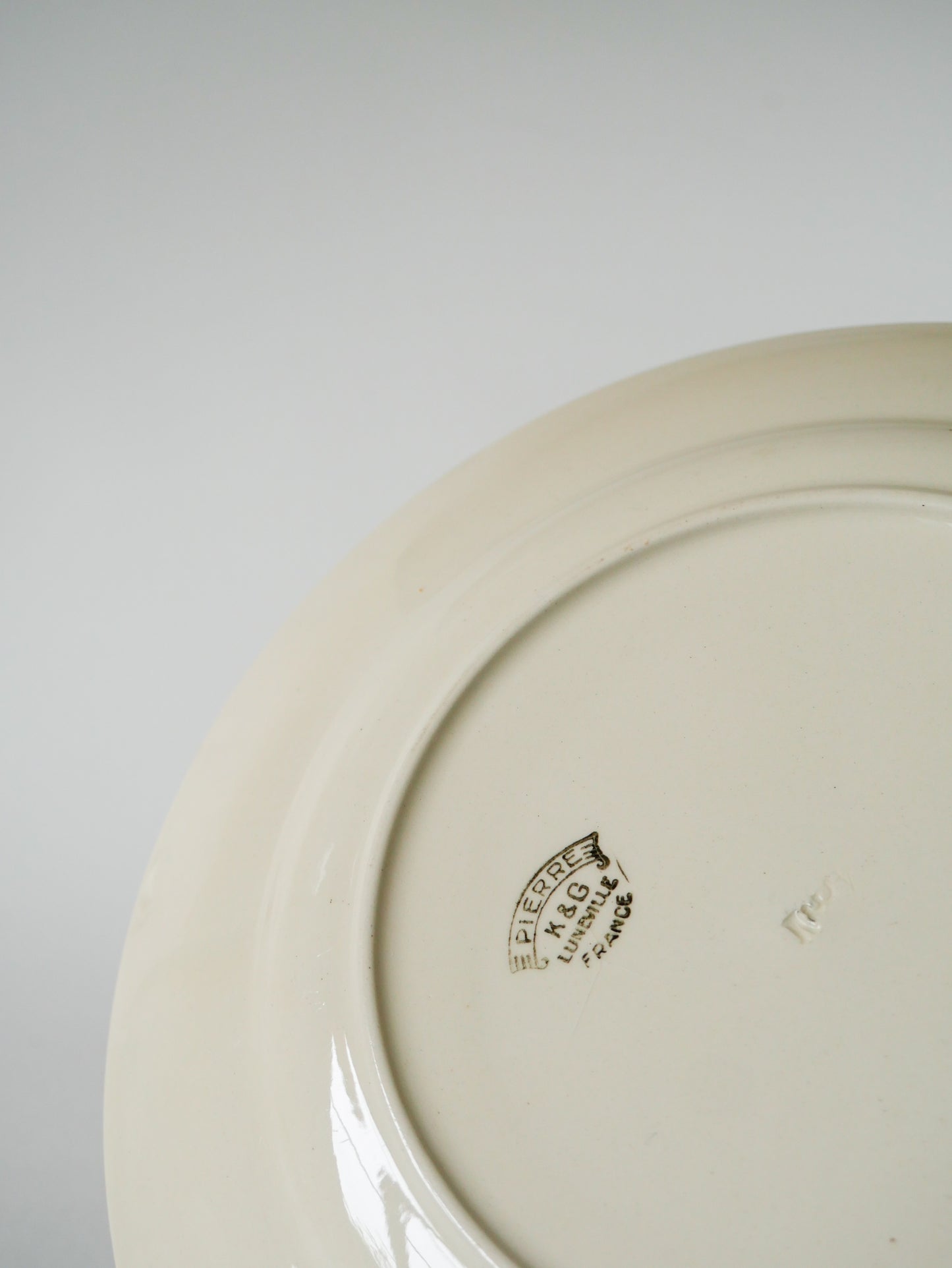 Plat rond, Lunéville modèle E Pierrée, 1940