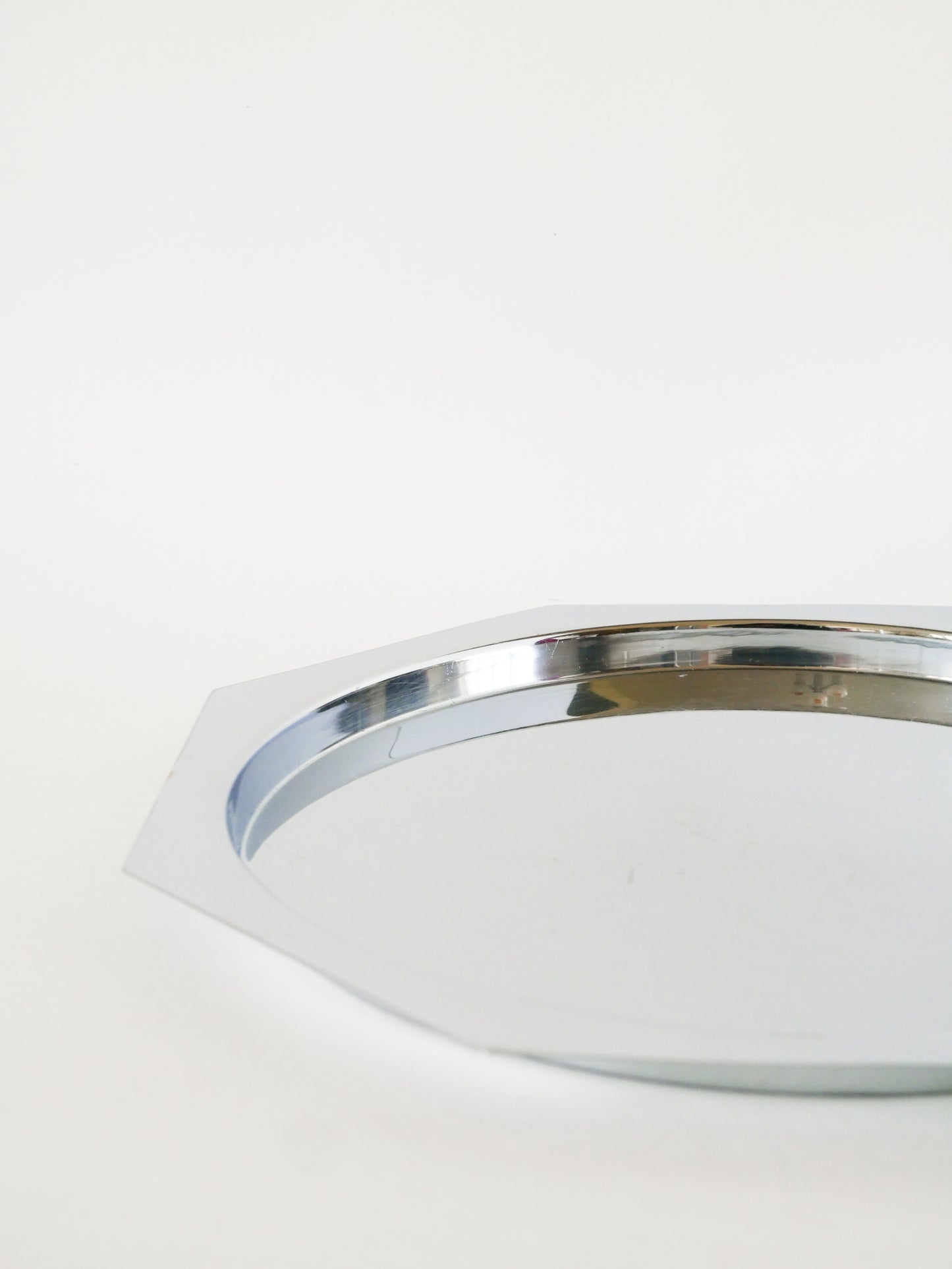 Plat rond octogonal en inox, Design, 1970 - 30 cm
