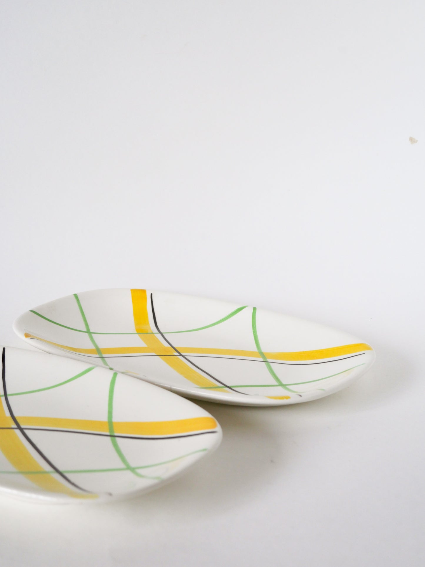 Paire de petits plats en faïence de Gien, modèle Sarabande, Jaune et Vert, Design, 1960