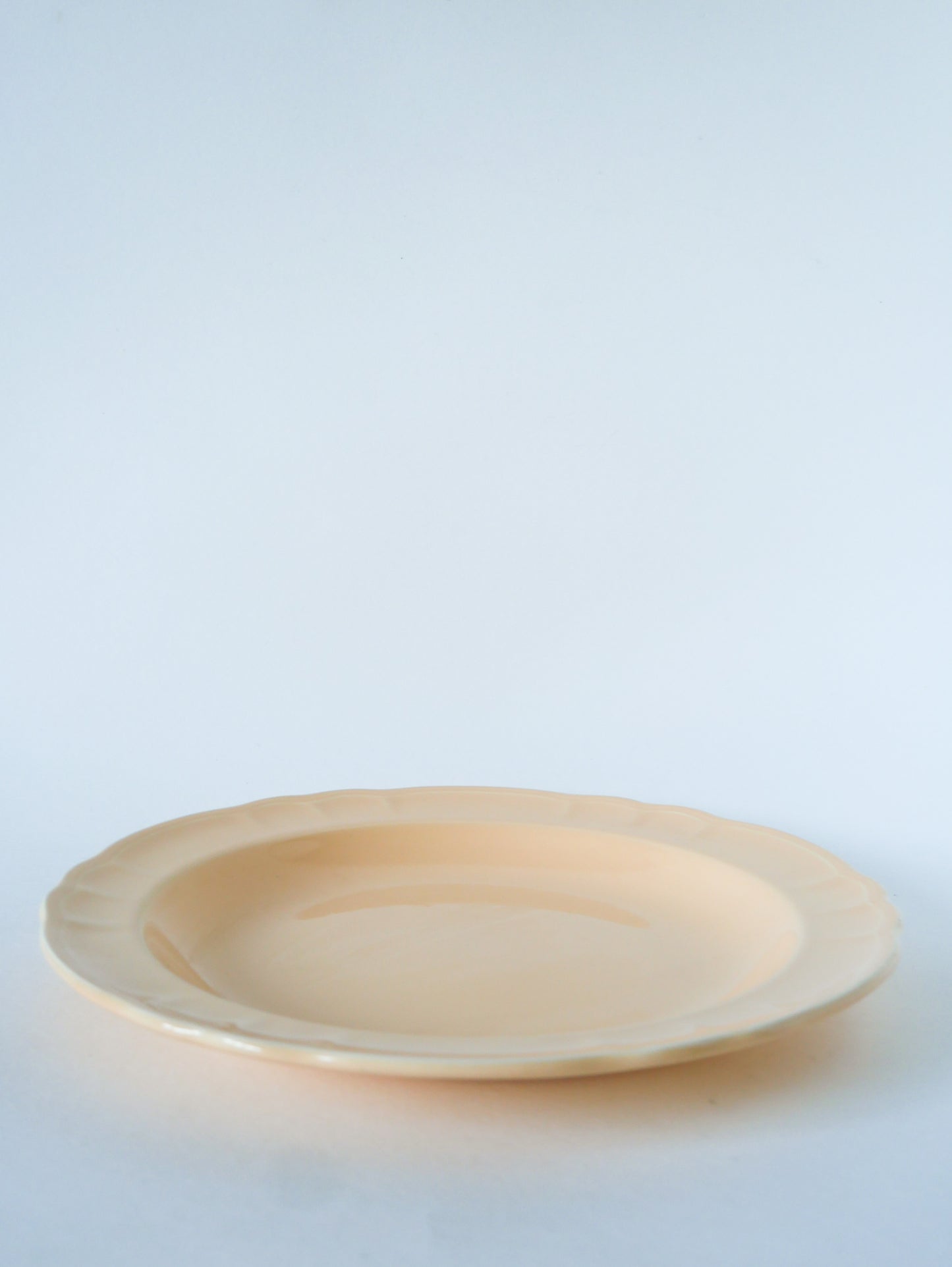 Très grand plat Salins dentelé, Rose Poudré, 1950
