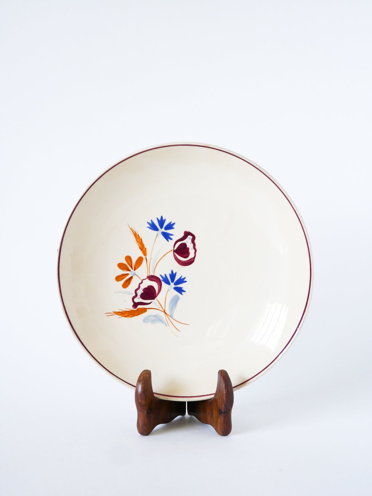 Petit plat rond creux Salins, motifs Fleurs peintes à la main, 1950