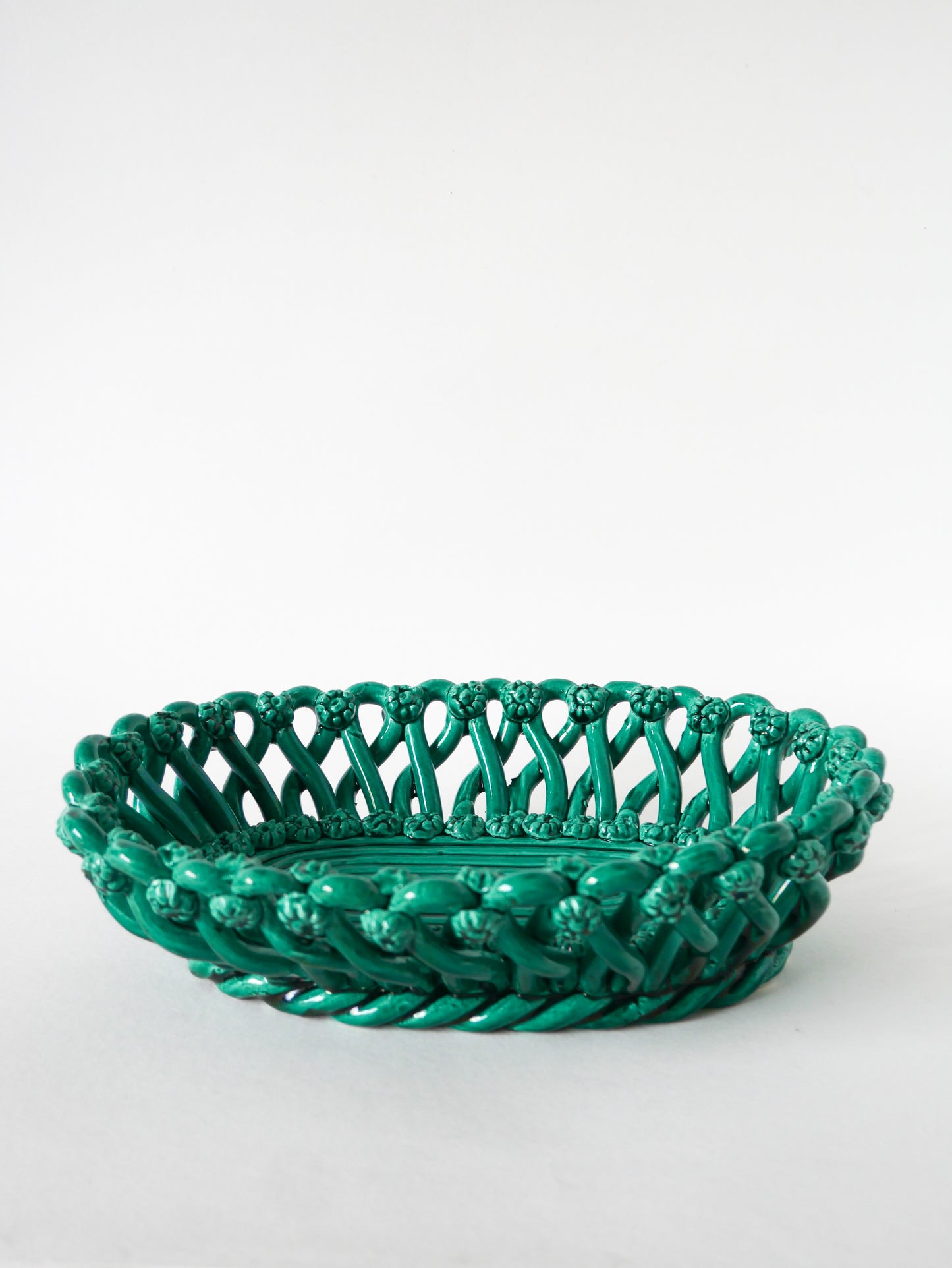 Coupe en céramique / barbotine tressée, Vert, 1960