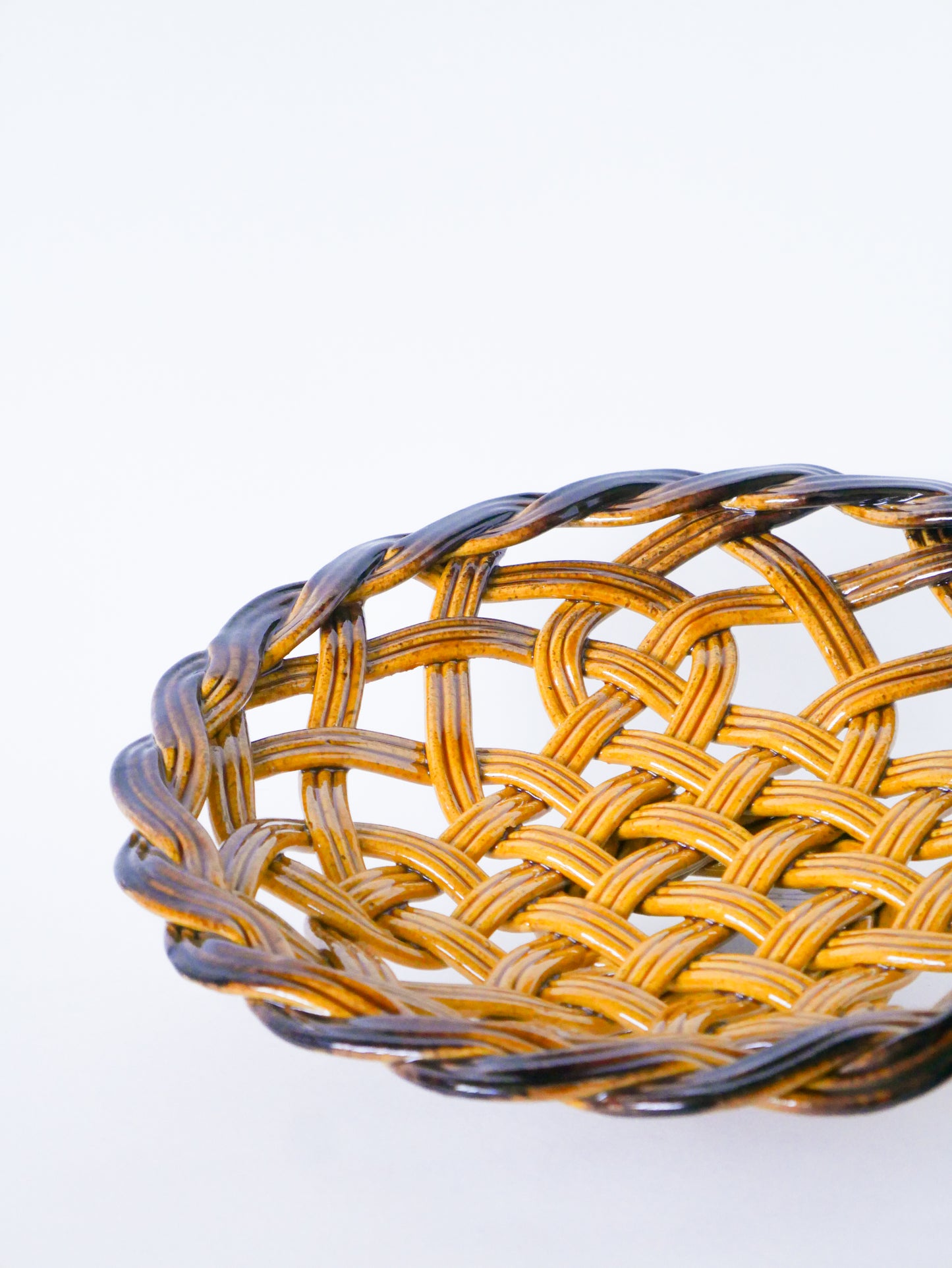 Grande coupe en céramique tressée, Jaune & Marron, 1950