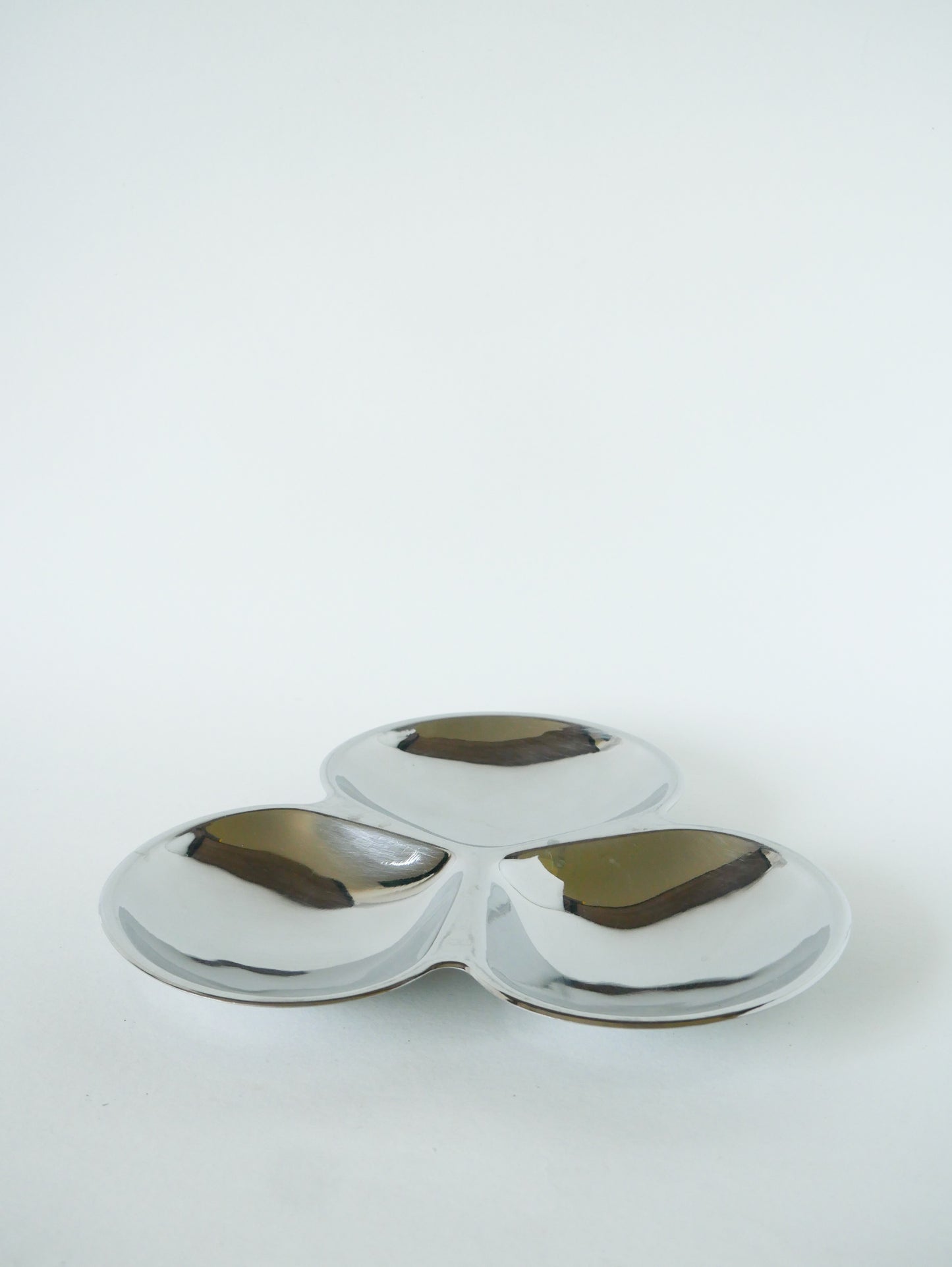 Présentoir triple en inox, Trèfle, Design, 1970