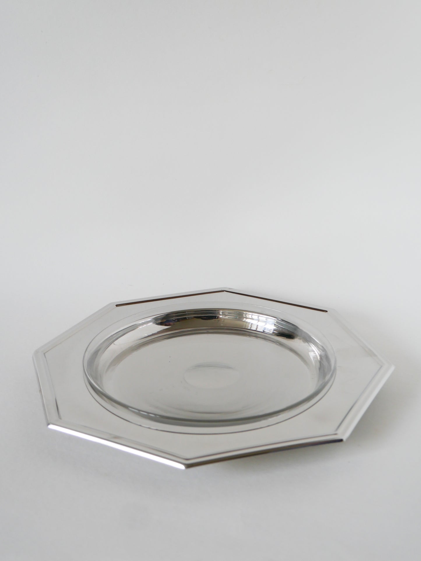 Grand plat hexagonal en inox et verre, Design, 1970
