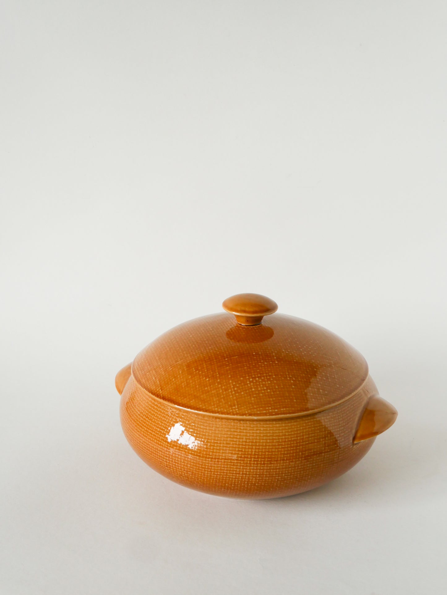 Soupière ovale, effet tissé, Jaune Moutarde, Salins, 1950