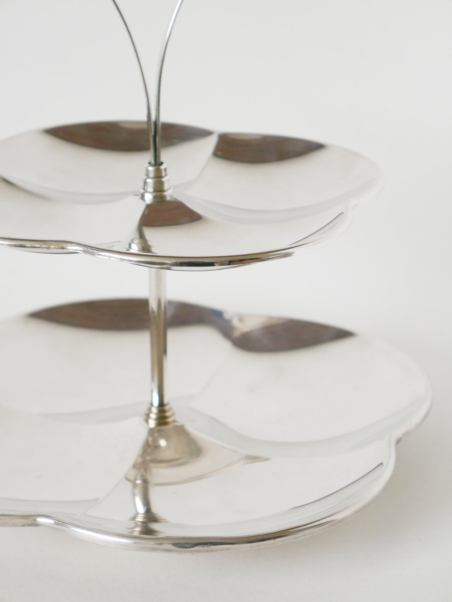 Plateau serviteur à compartiments en inox, modèle Fleur, 1970