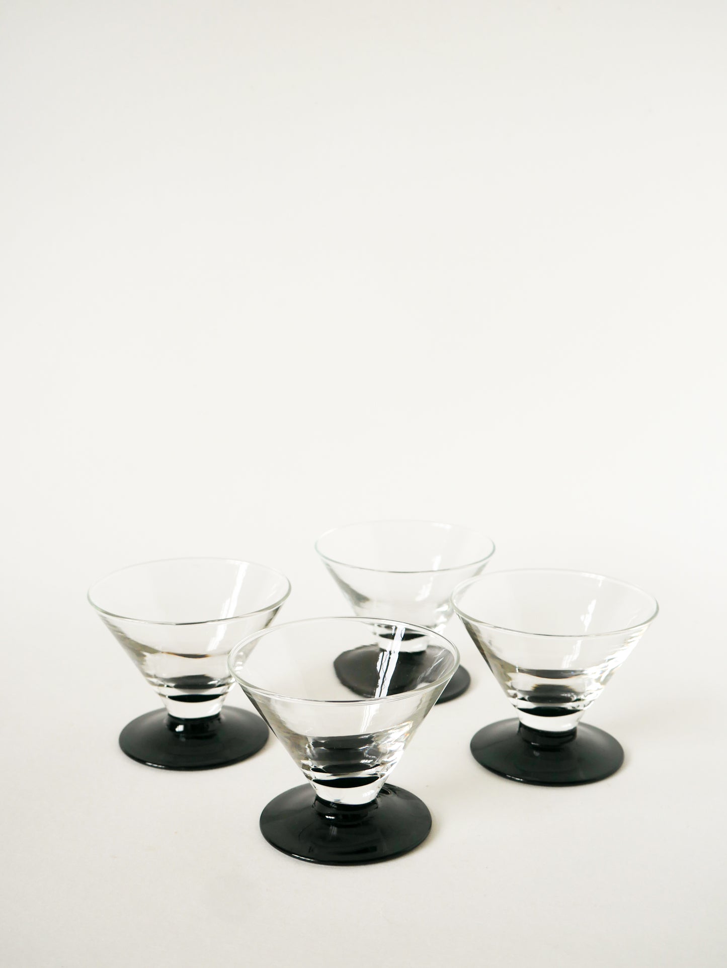 Lot de 4 coupes à champagne, Noir, Made in France, 1970