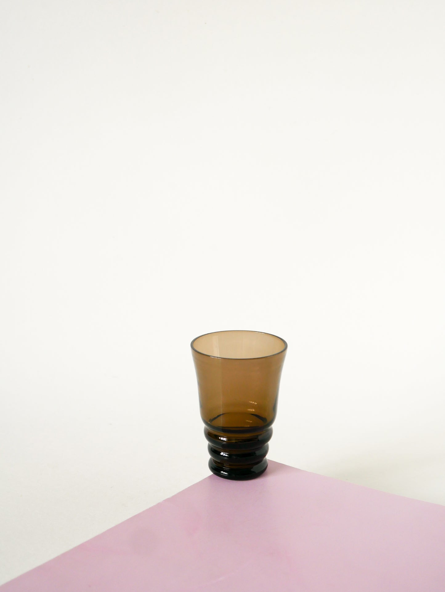 Lot de 4 verres à liqueur en verre fumé, Art Déco, 1930