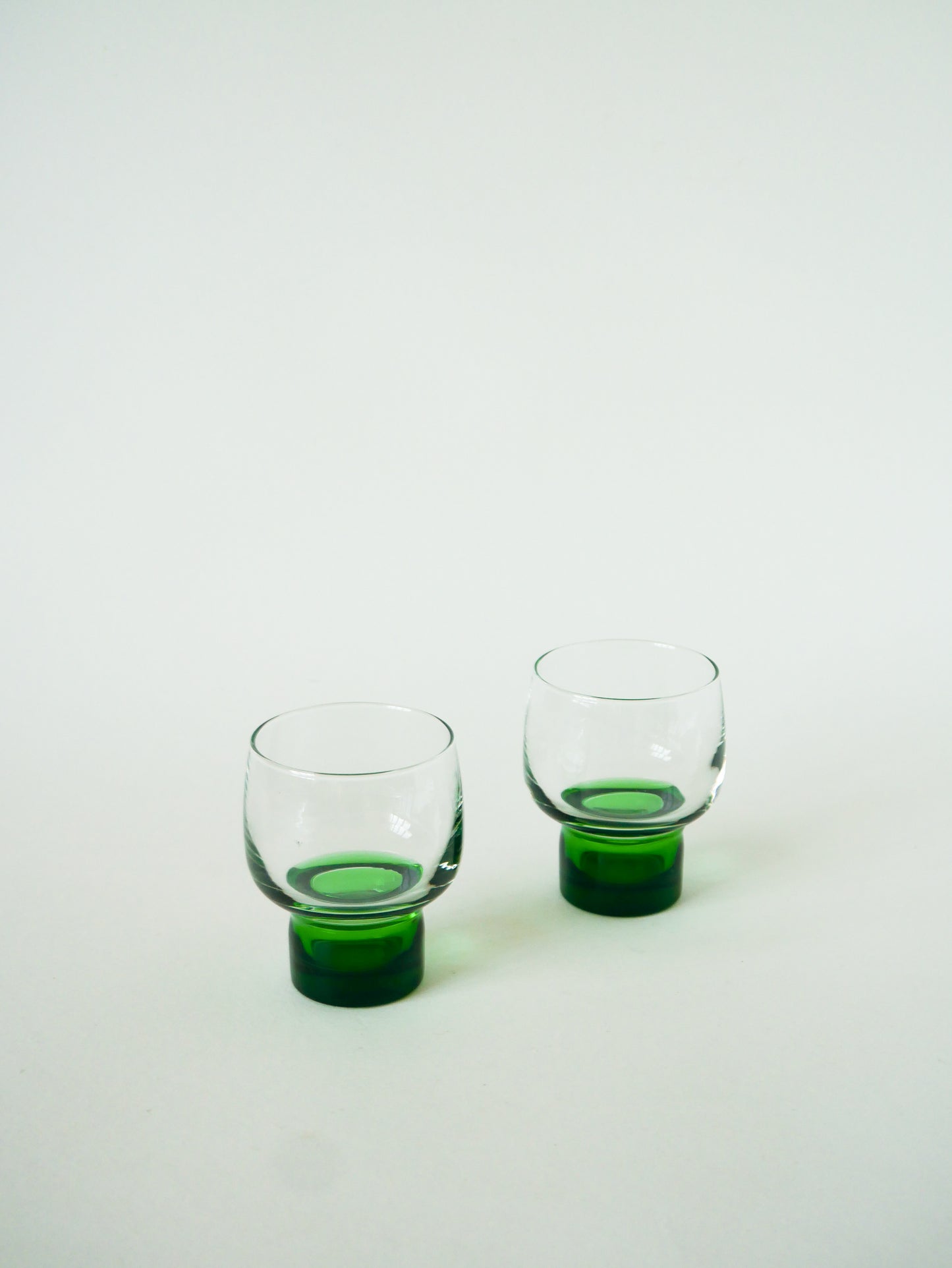 Lot de 6 petits verres à vin, pieds Vert, Luminarc, Design, 1970