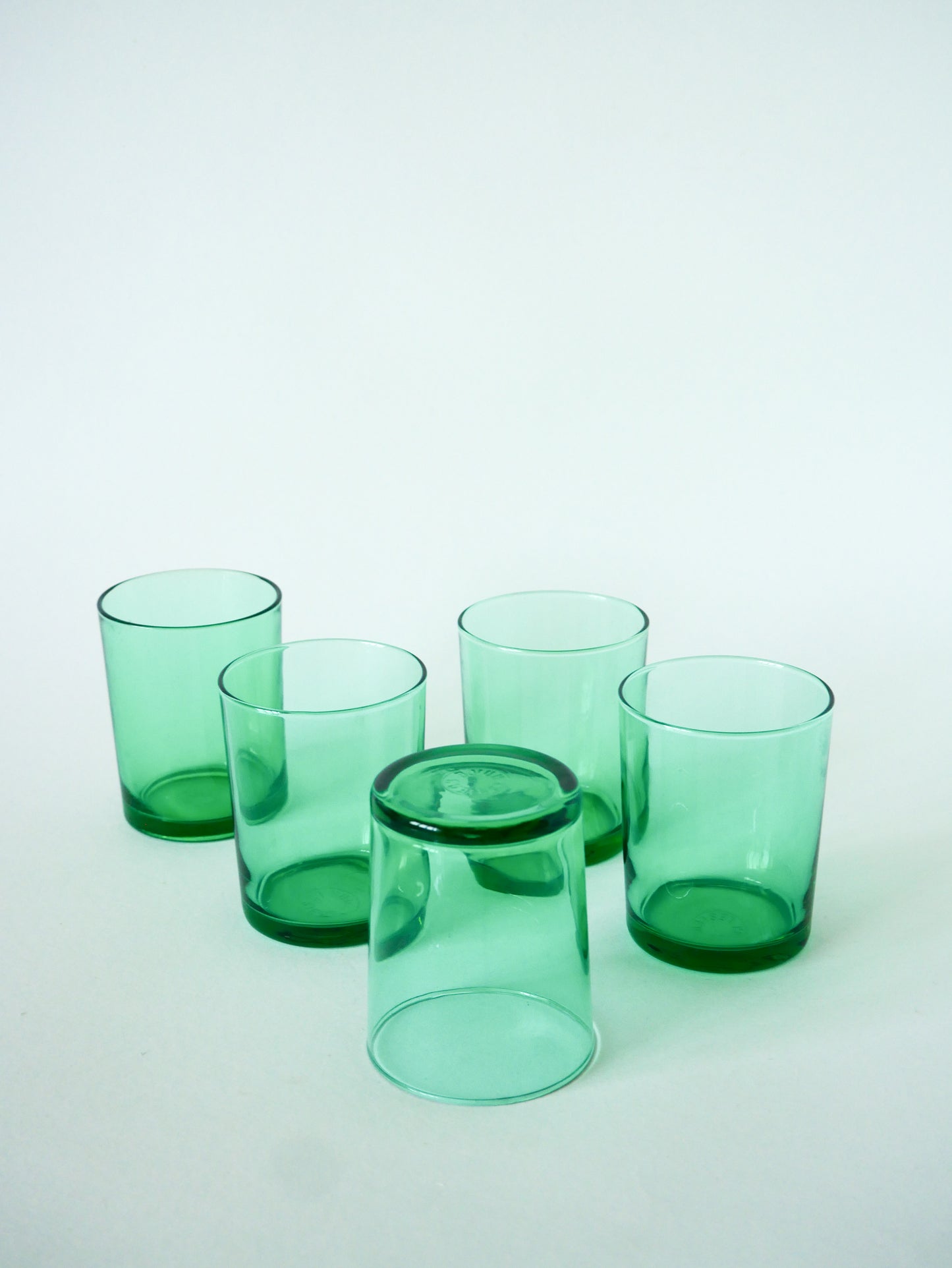 Lot de 5 verres à eau, Vert, 1970 - 8 X 6.5 cm