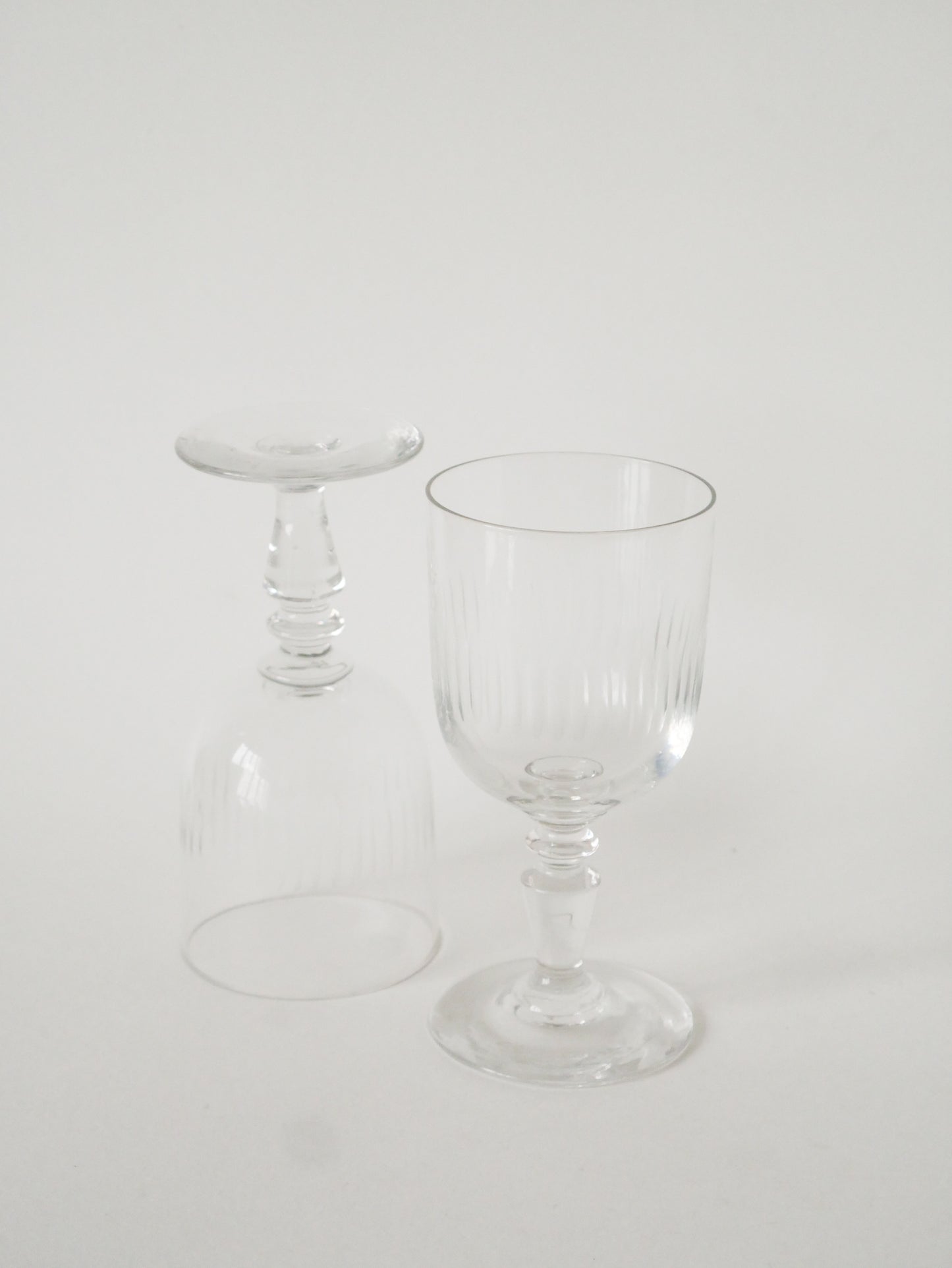 Lot de 4 grands verres à vin anciens, 1930