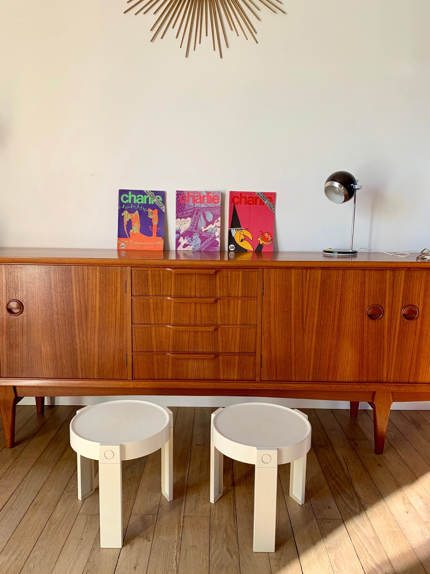 Paire de tables de chevets en plastique blanc design Made in Holland Space Age années 70