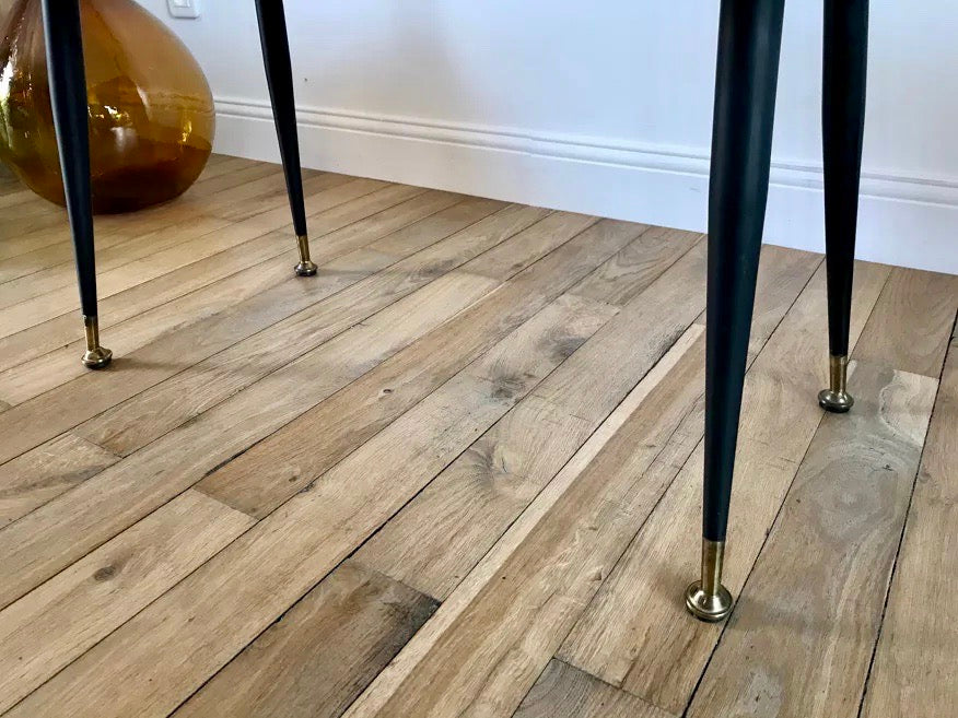Table basse design miroir et pieds compas années 50