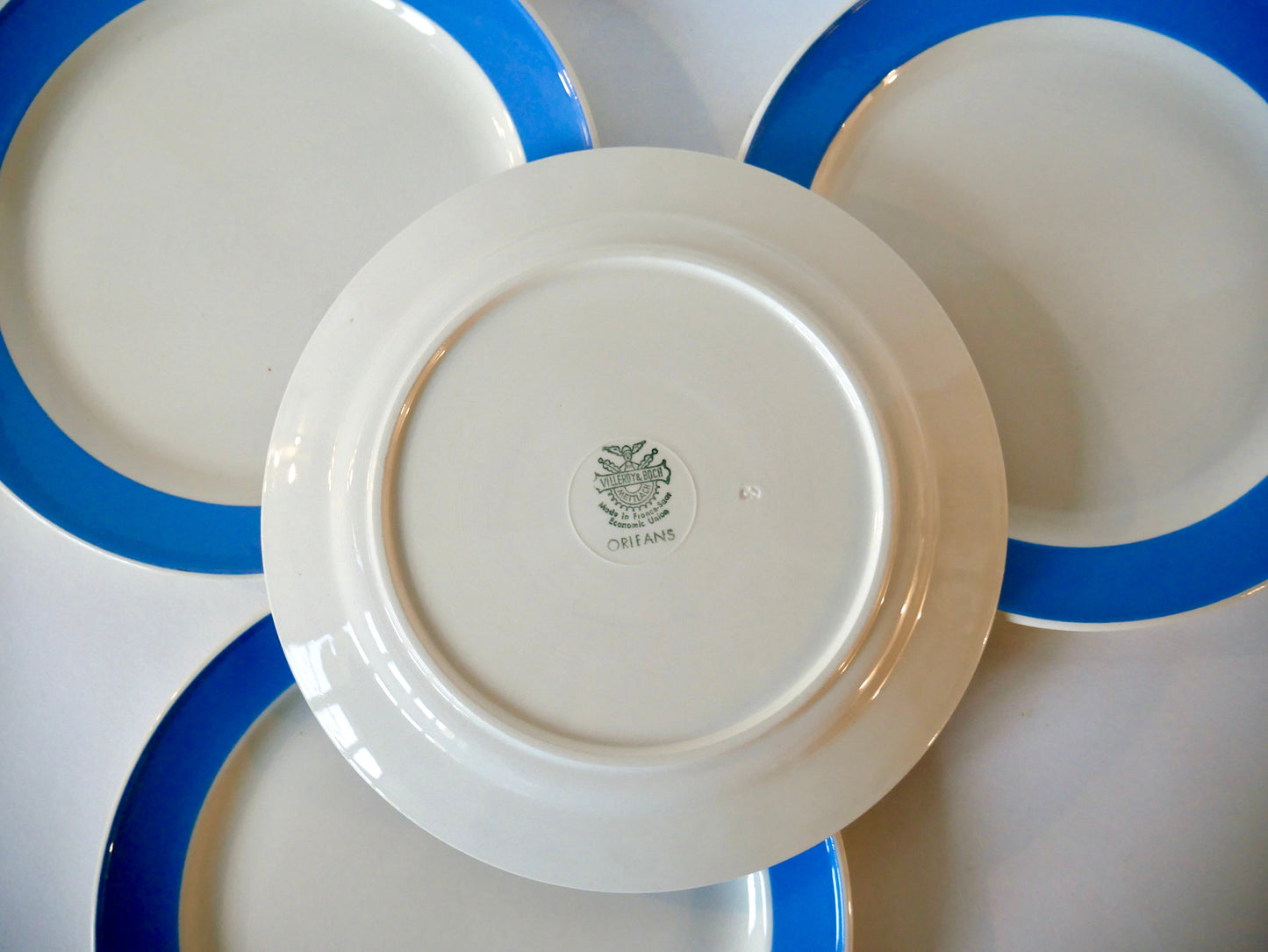 Lot de 4 assiettes plates Villeroy & Boch modèle Orléans bleu ciel années 50