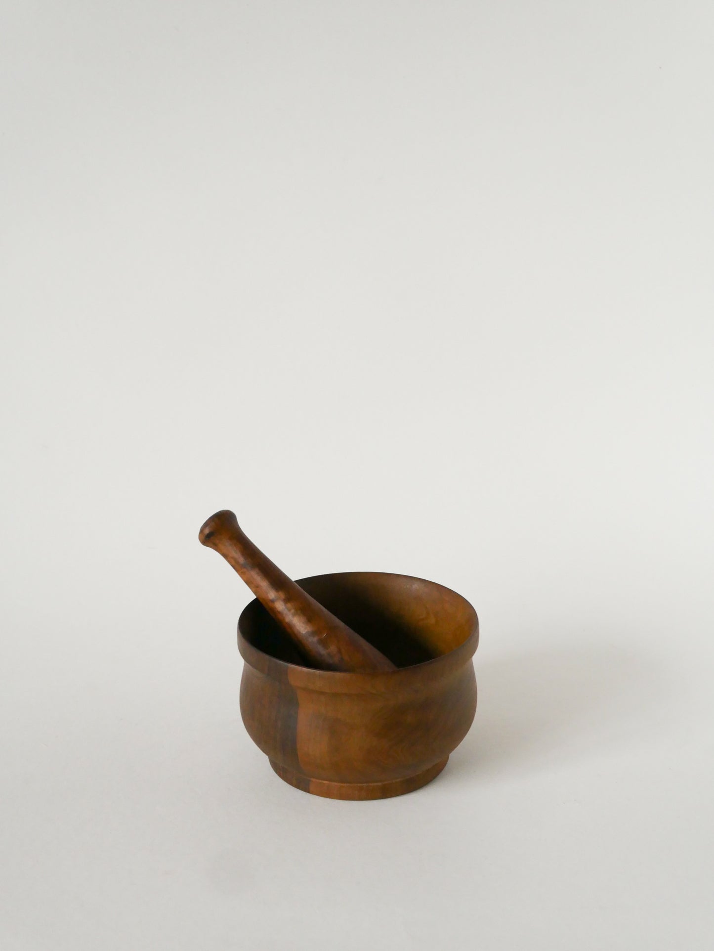 Mortier et pilon en bois d'olivier, Vintage