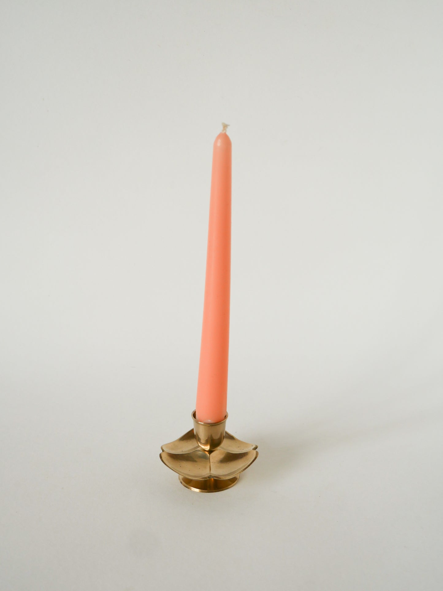 Duo de bougeoirs en laiton, 1950