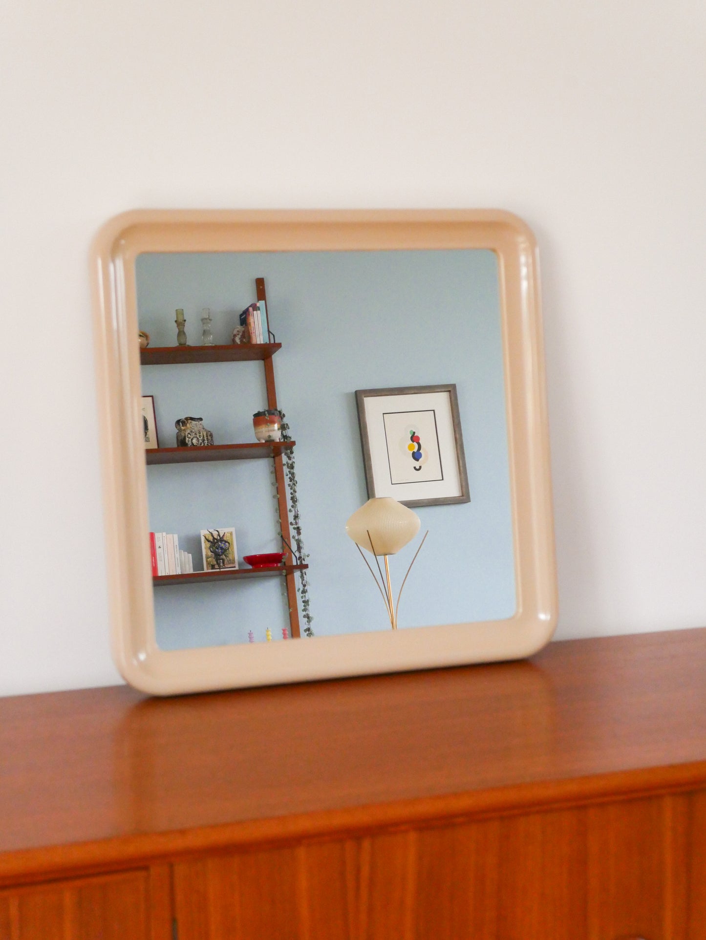 Miroir en plastique, forme Carrée, Ivoire, Design, 1970