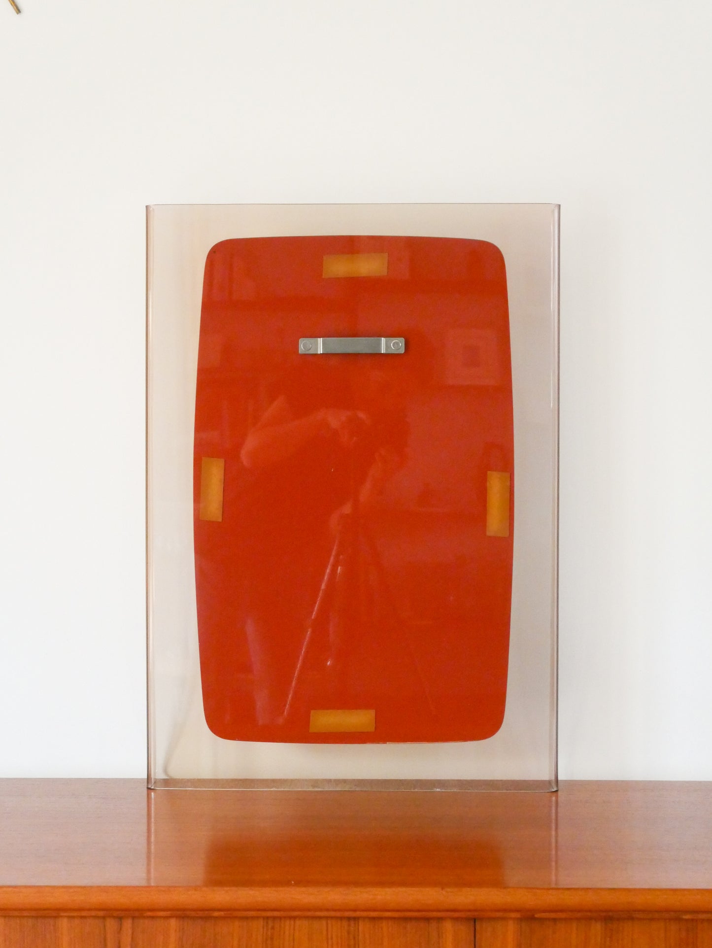 Grand miroir en plexi, forme Rectangulaire, Design, 1970 - 65 X 36 cm
