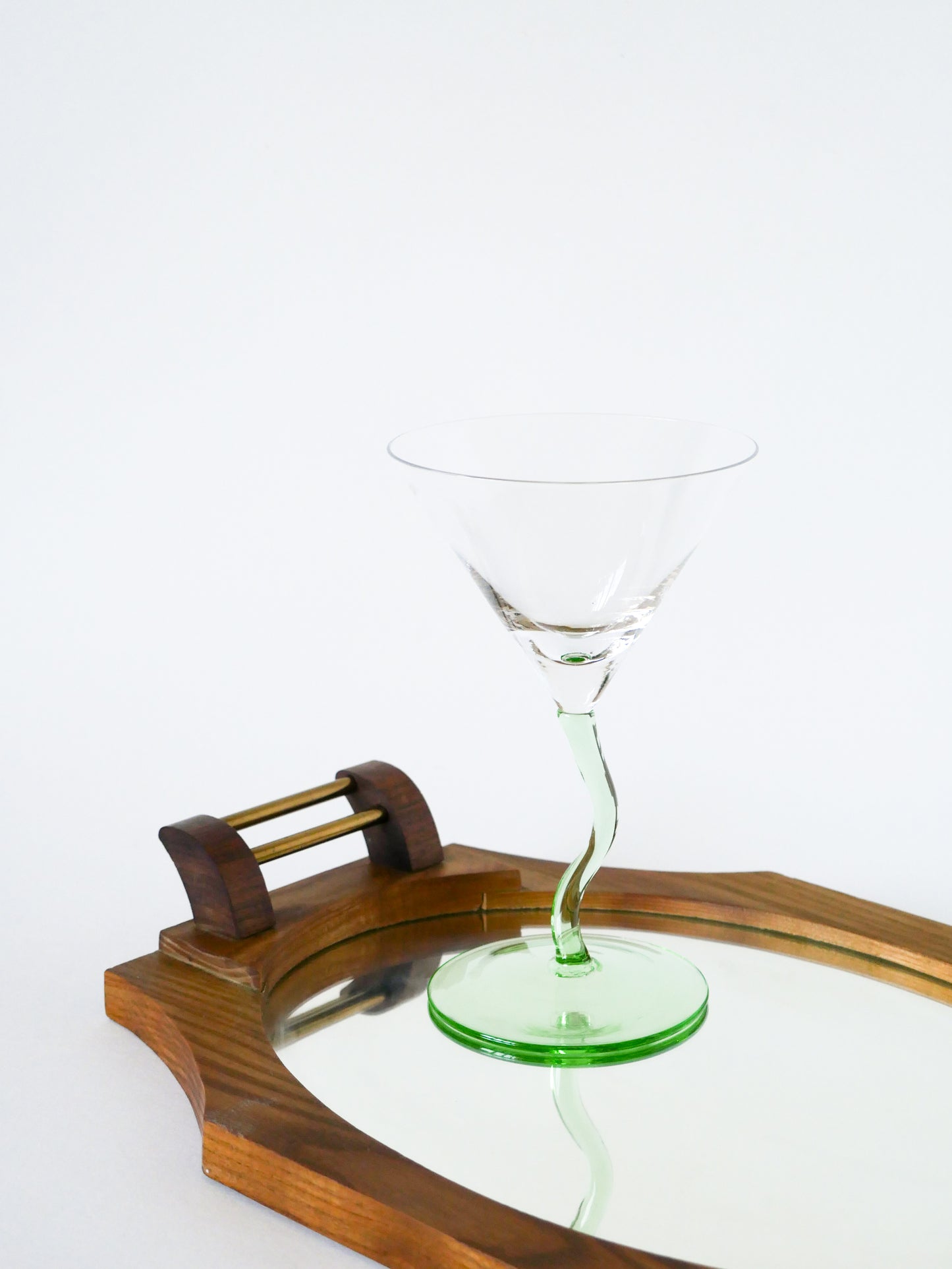 Plateau miroir en bois de hêtre, octogonal, poignées en laiton, 1950