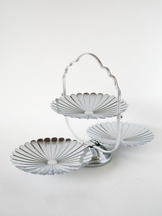 Grand plat / présentoir pliant en inox avec trois plateaux en forme de fleur, 1970 - 44 X 27 X 23 cm