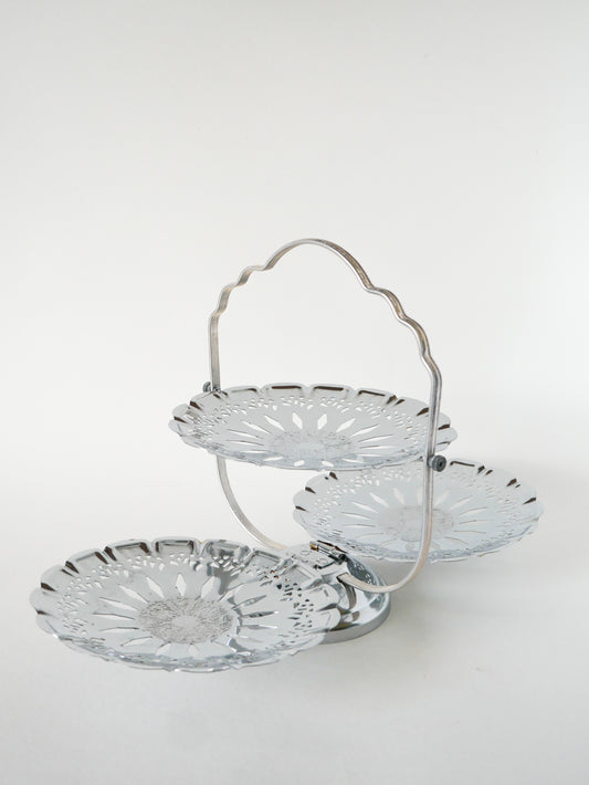 Grand plat / présentoir pliant en inox avec trois plateaux, 1970 - 44 X 27 X 23 cm