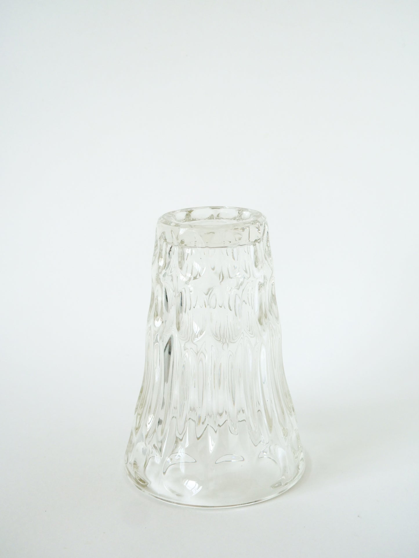 Grand vase en verre moulé, Art Déco, 1930 - 20 X 13 cm