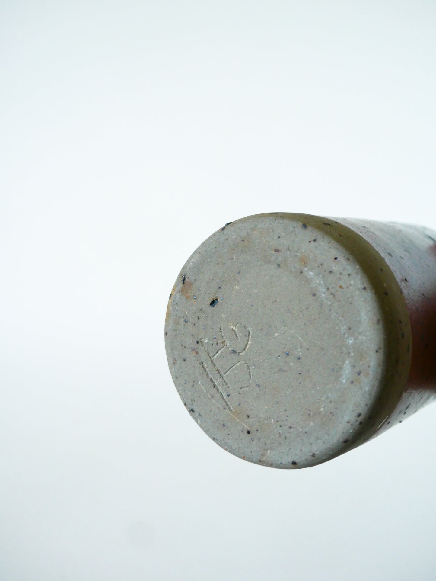 Vase rouleau en grès, Marron & Beige, Signé, 1970