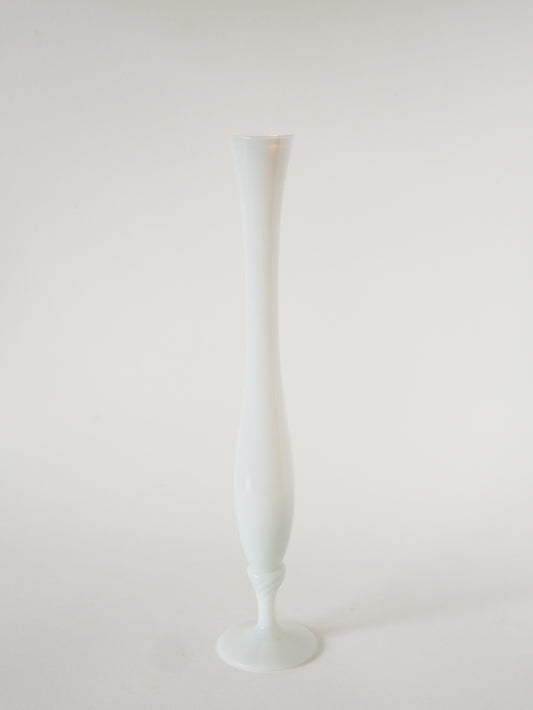 Vase en opaline pieds torsadé, Blanc, 1970 - 35 X 7 cm
