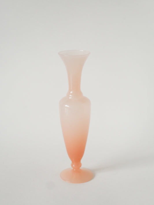 Vase en opaline, Rose Pâle, 1970 - 26.5 X 7 cm