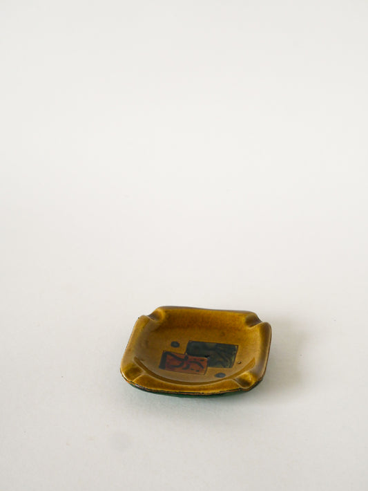 Cendrier en céramique et cuir vert, Motifs abstraits, Noir et Marron, Design, 1960