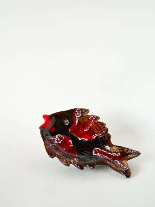 Vide-poche en céramique forme poisson, Rouge et Marron, Vallauris, 1970