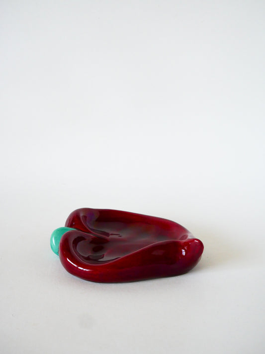 Vide-poche en céramique, modèle Poivron, Bordeaux, Vallauris, 1970