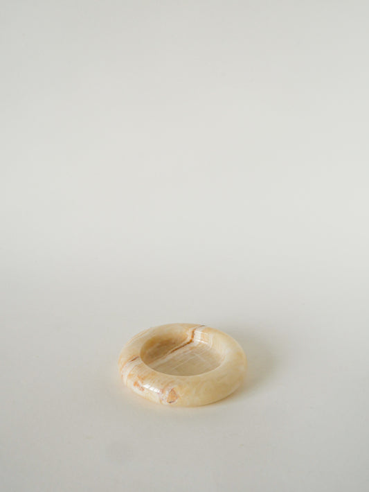 Vide-poche en Onyx, forme Ronde, Crème, Design, 1970 - 11.5 cm