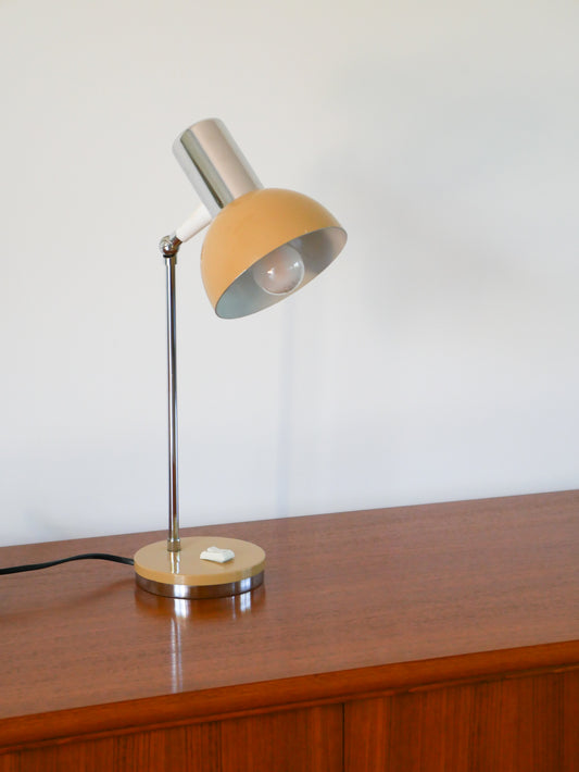 Lampe de bureau en métal, Beige & Chrome, 1970